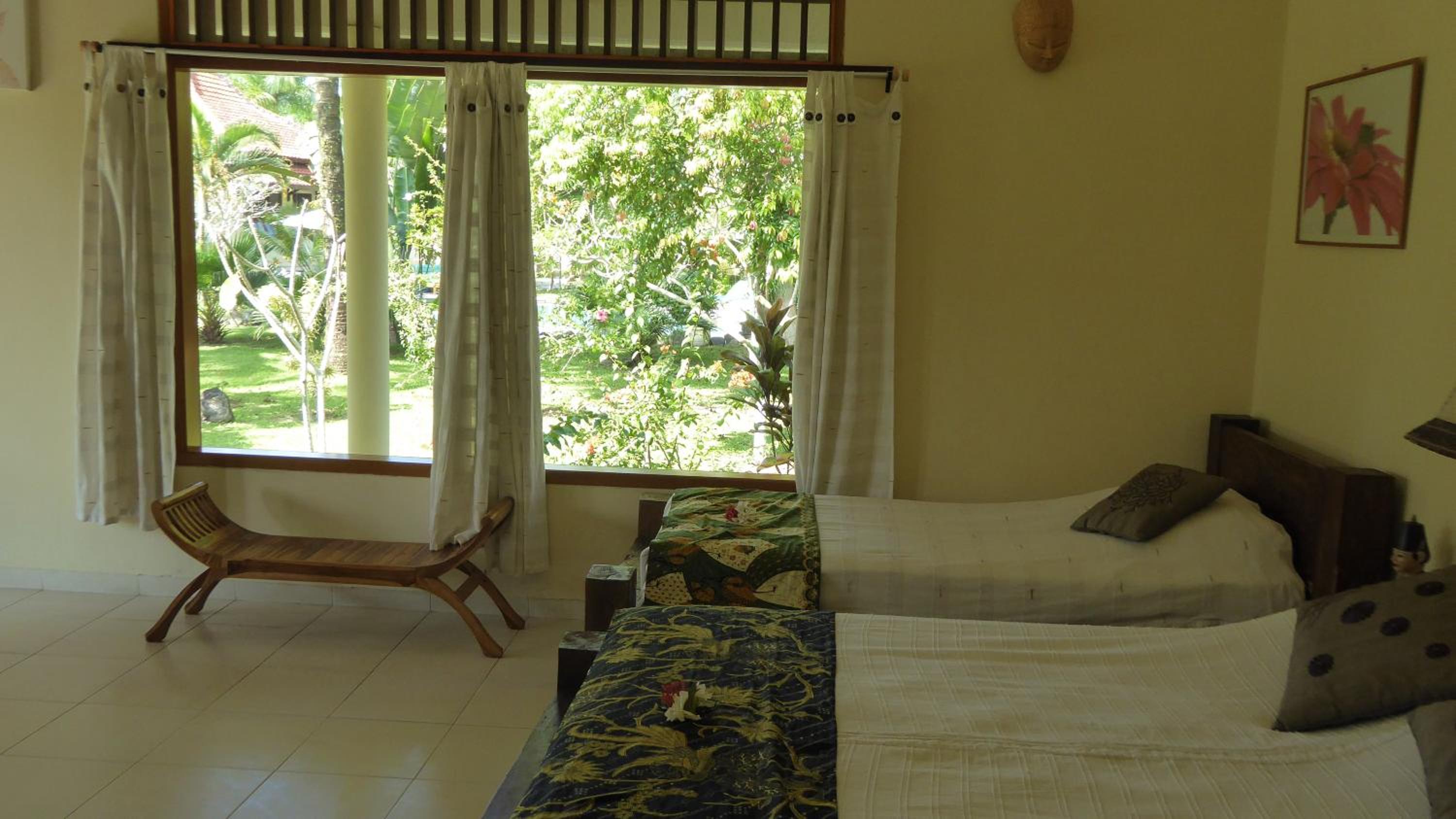 Double or Twin Room with Garden View photo 3