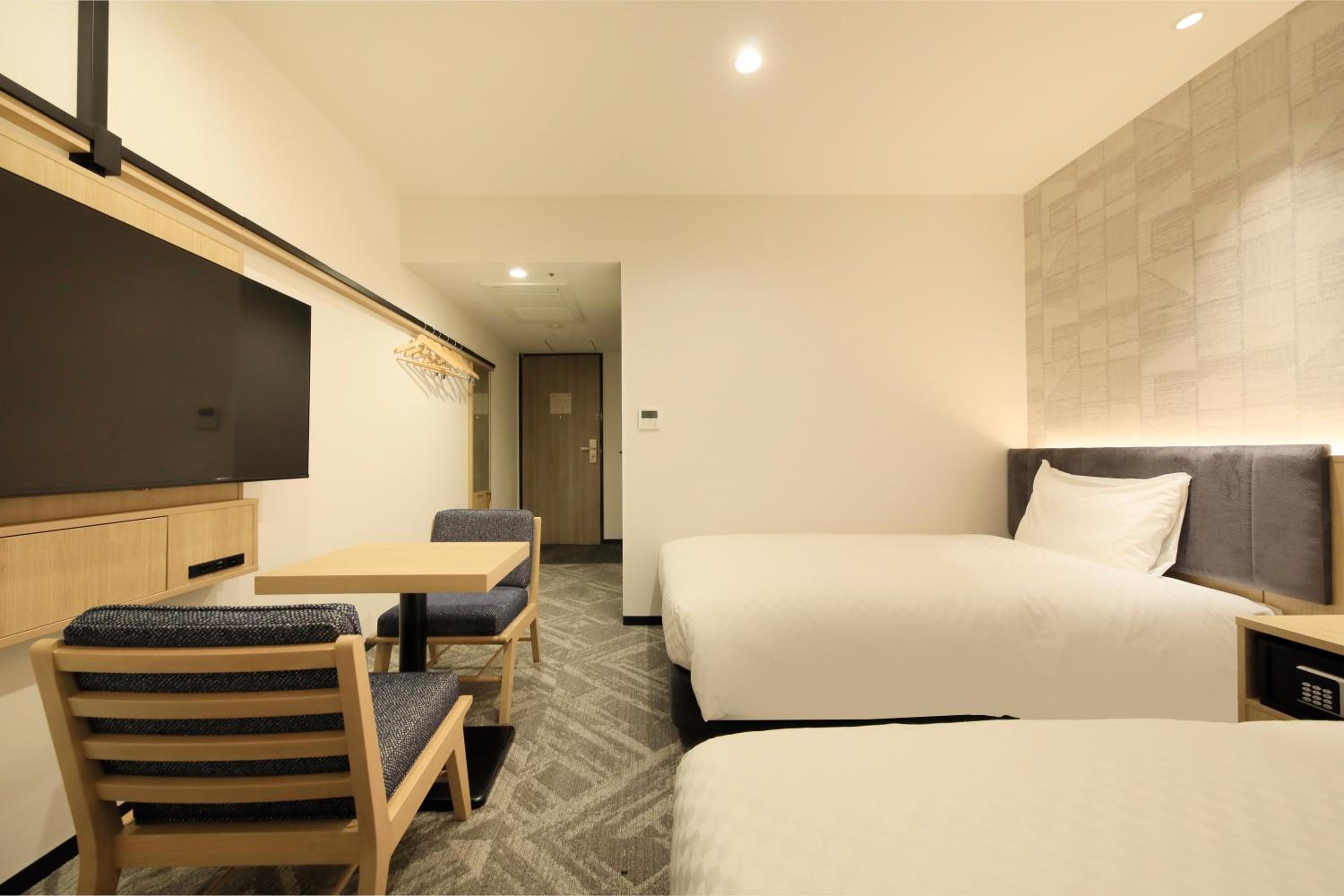 Moderate Twin Room - Photo 9