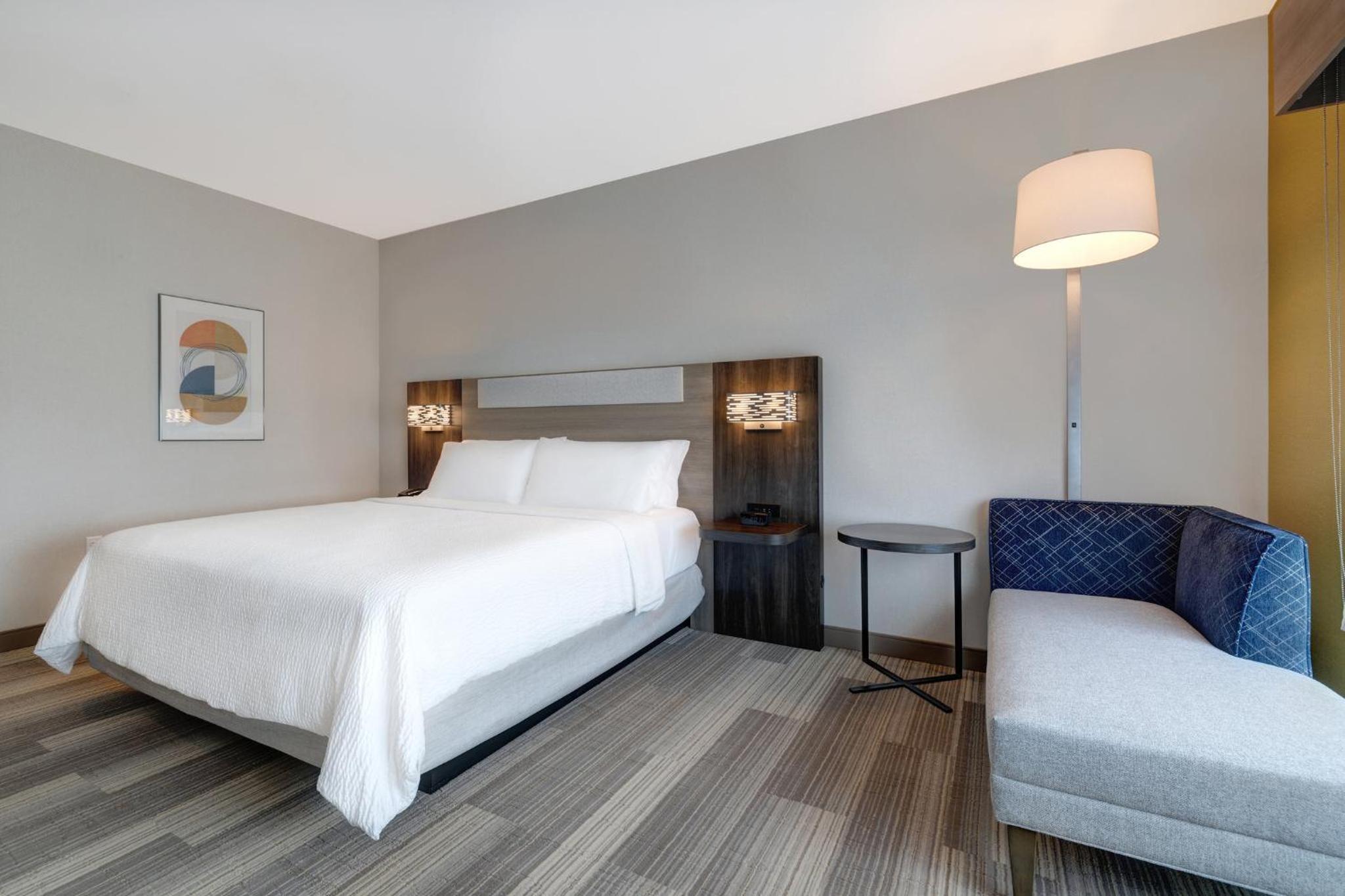 Standard Room - Photo 8