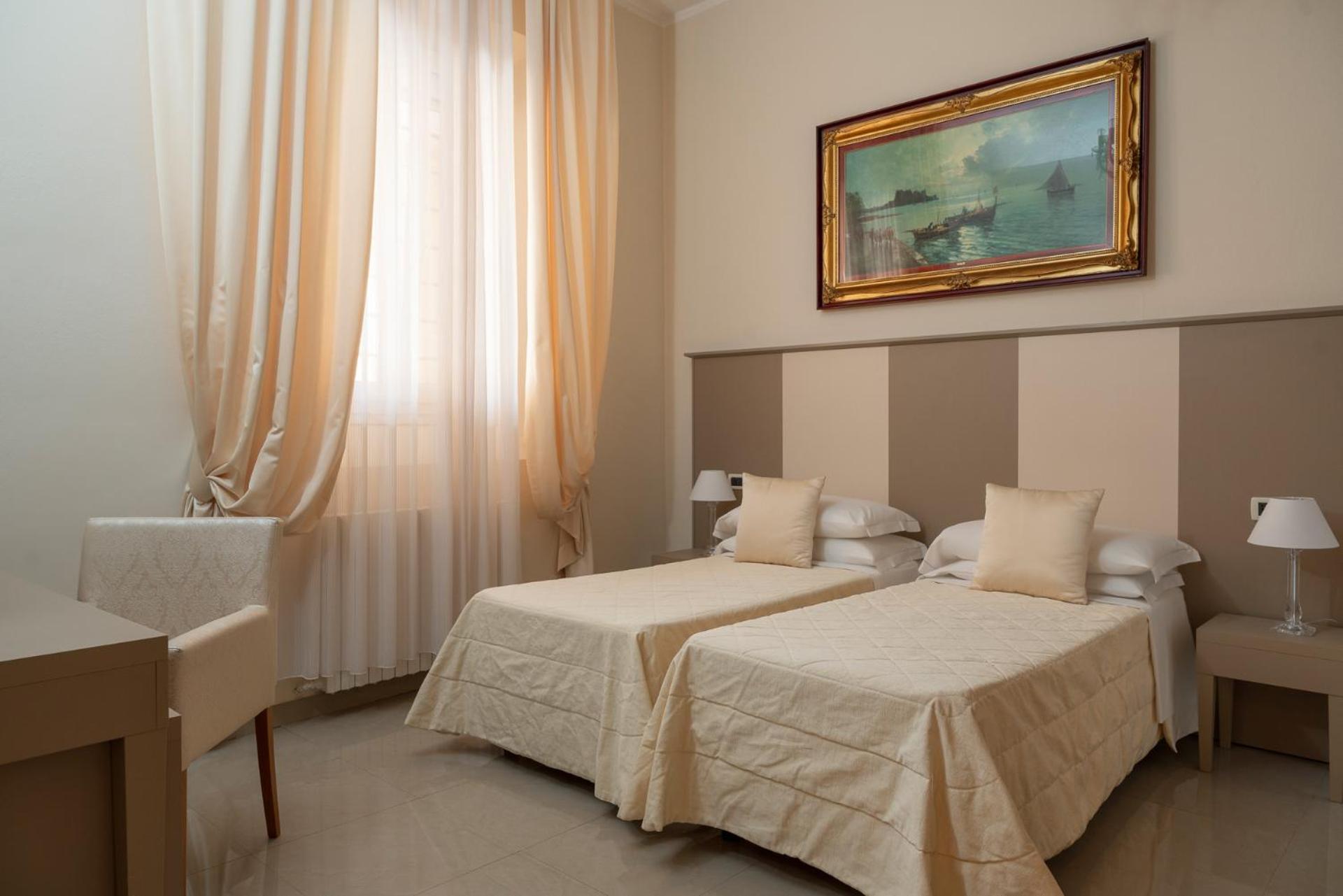 Superior Double Room - Photo 3