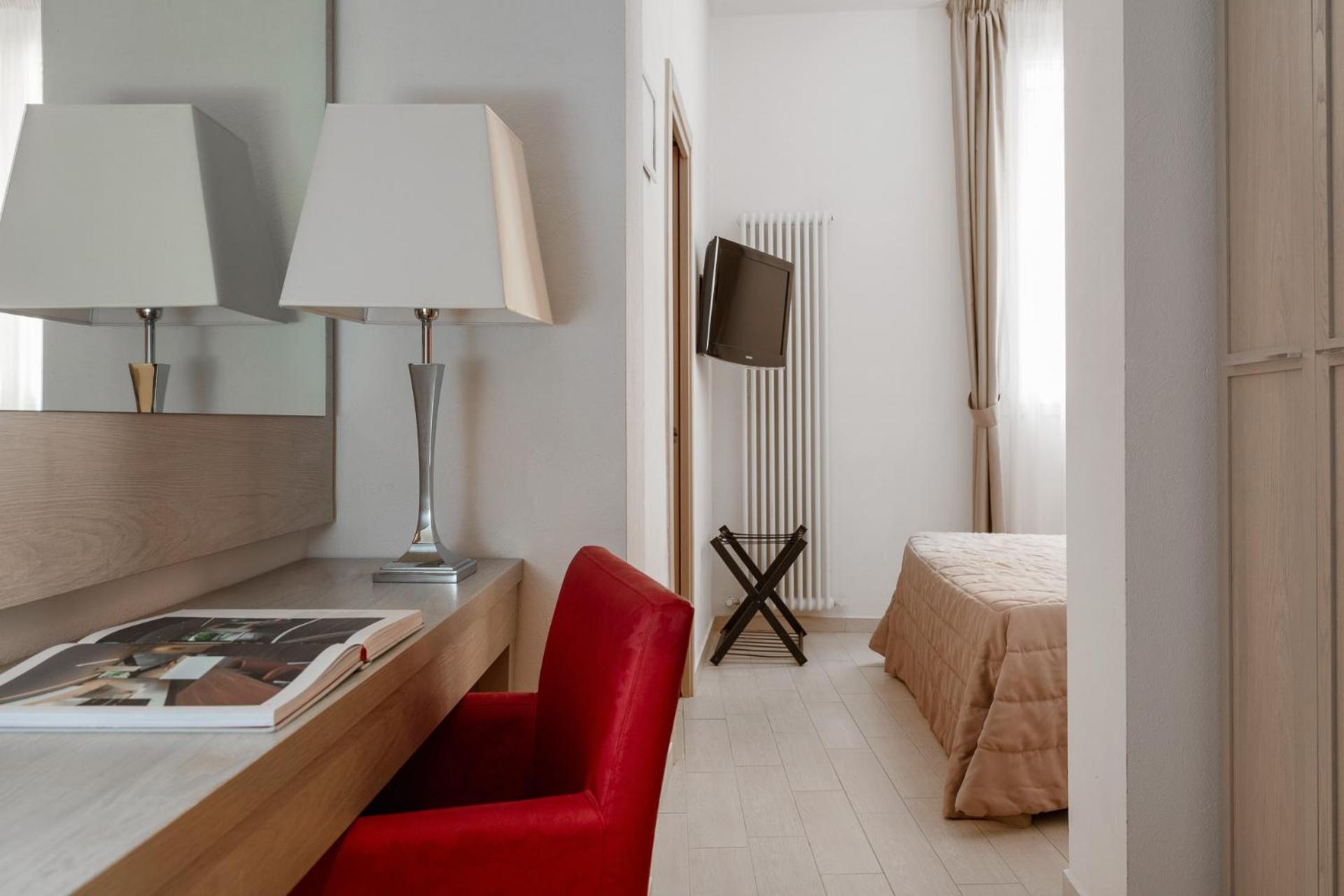 Superior Double Room - Photo 7