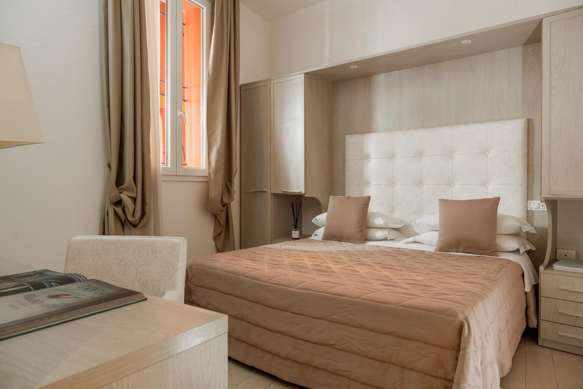 Superior Double Room - Photo 10