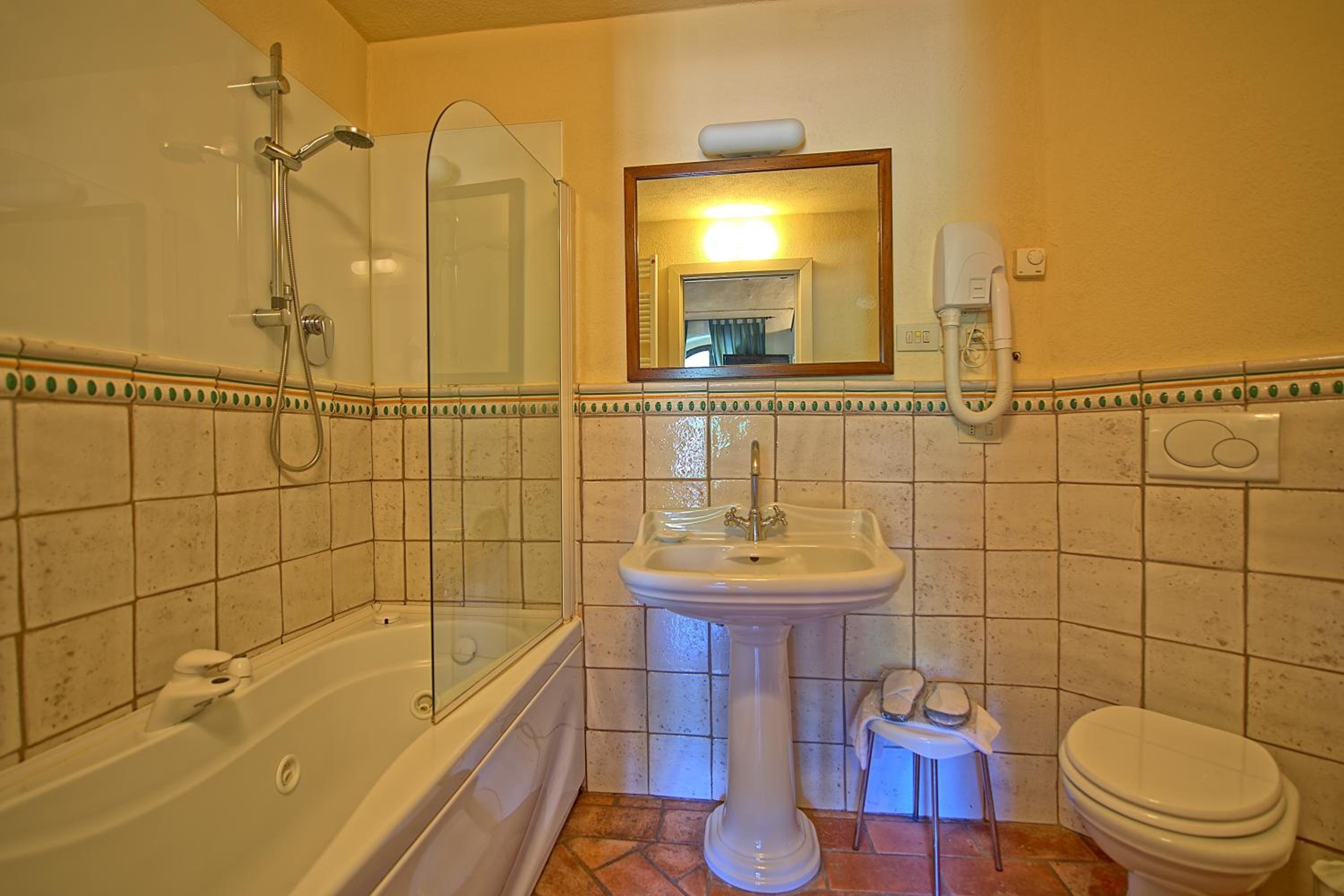 Villa photo 2