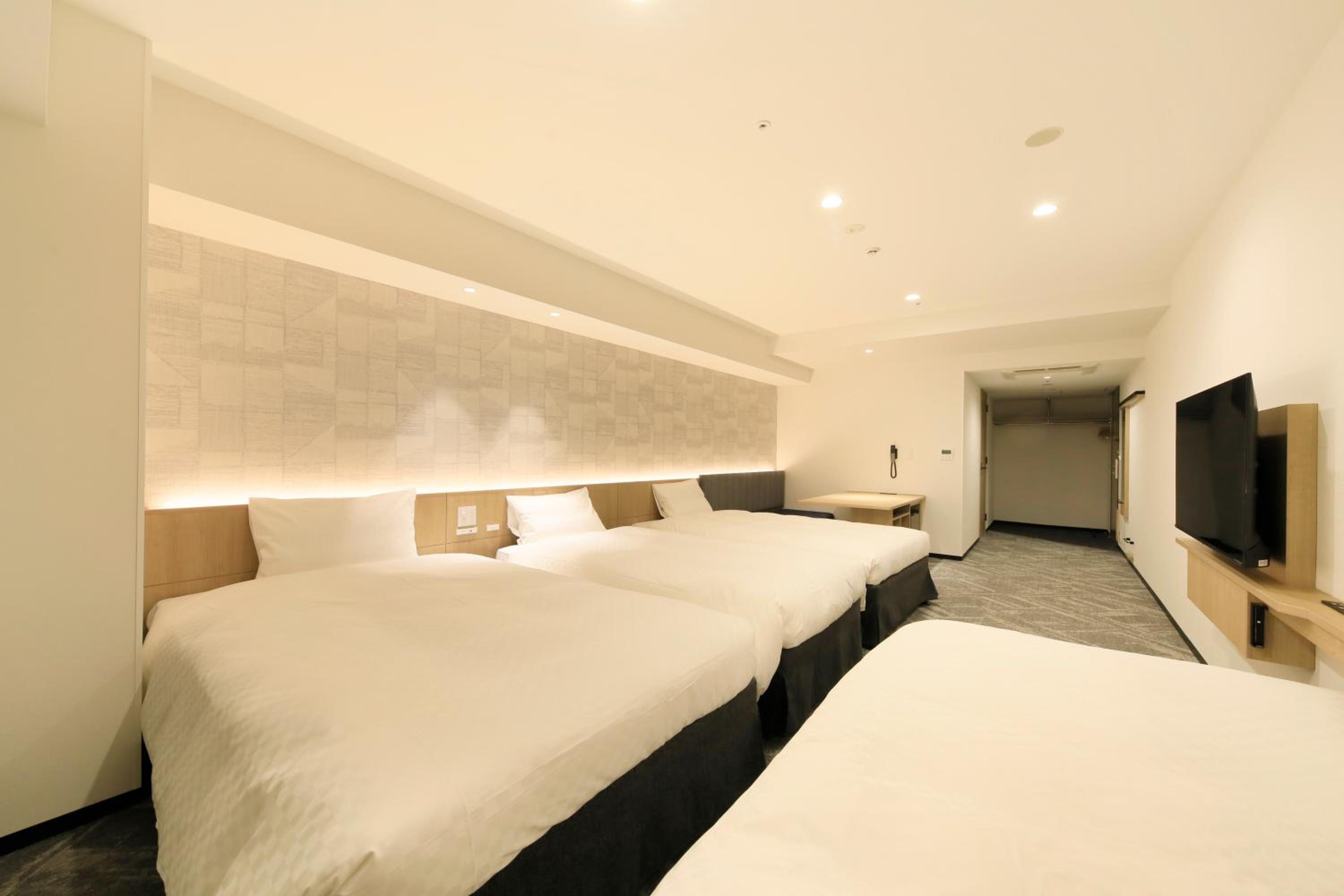 Grand Family Room - Photo 3