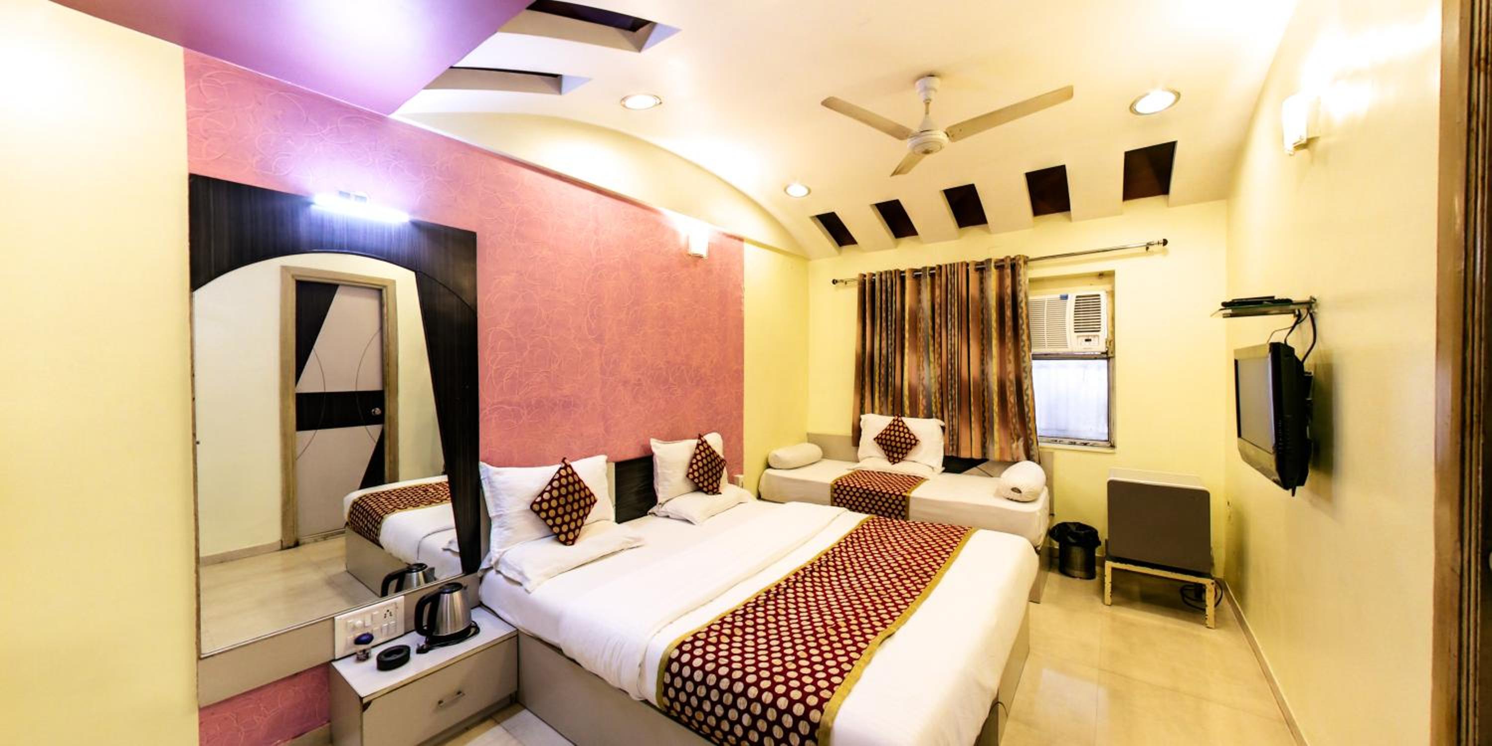 Deluxe Ac Room - Photo 4
