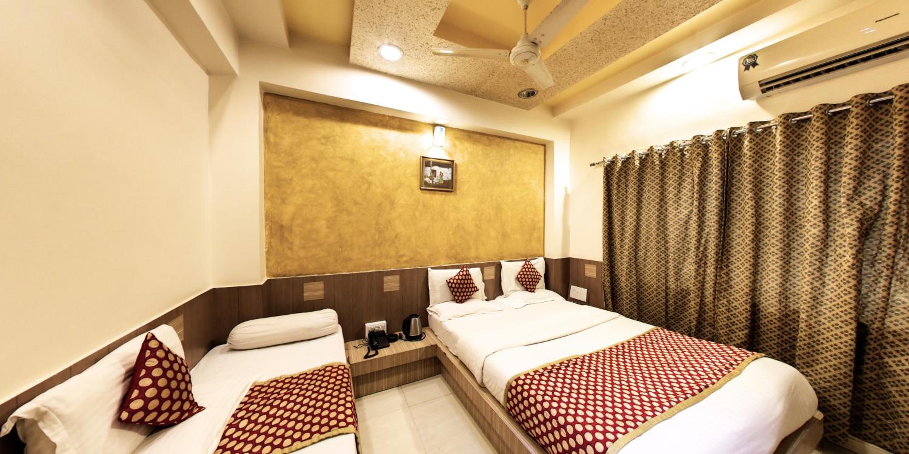 Deluxe Ac Room - Photo 2