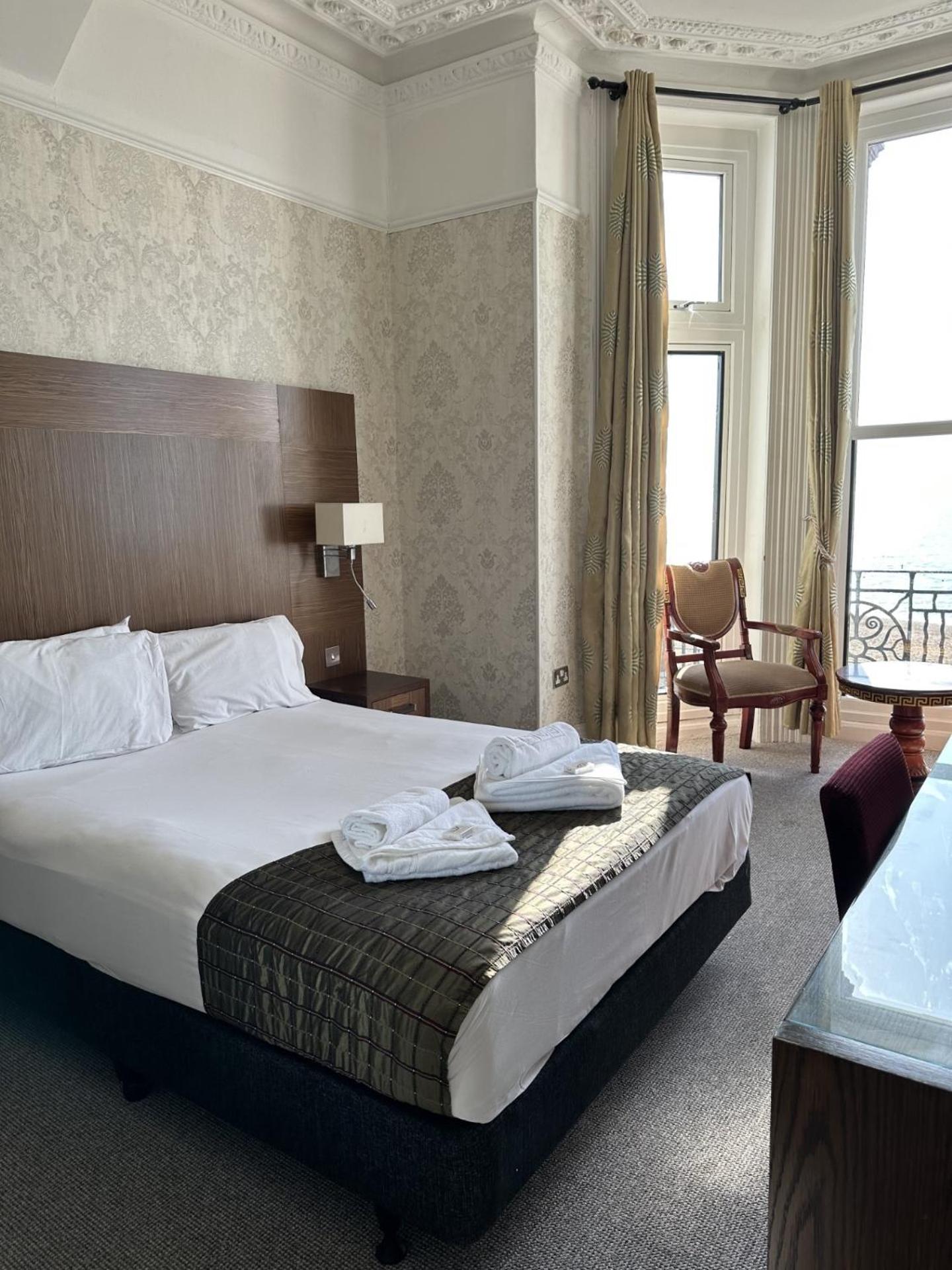 Double Room with Sea View photo 2