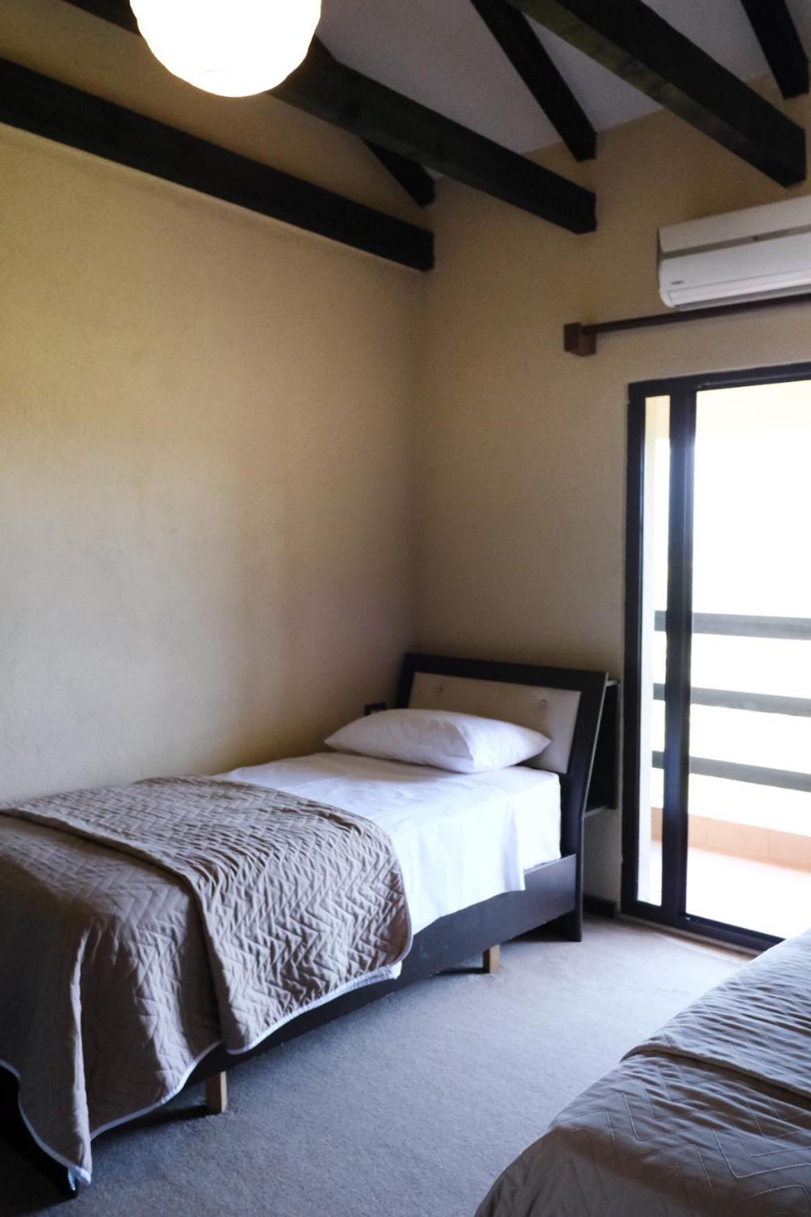 Twin Room with Balcony photo 3