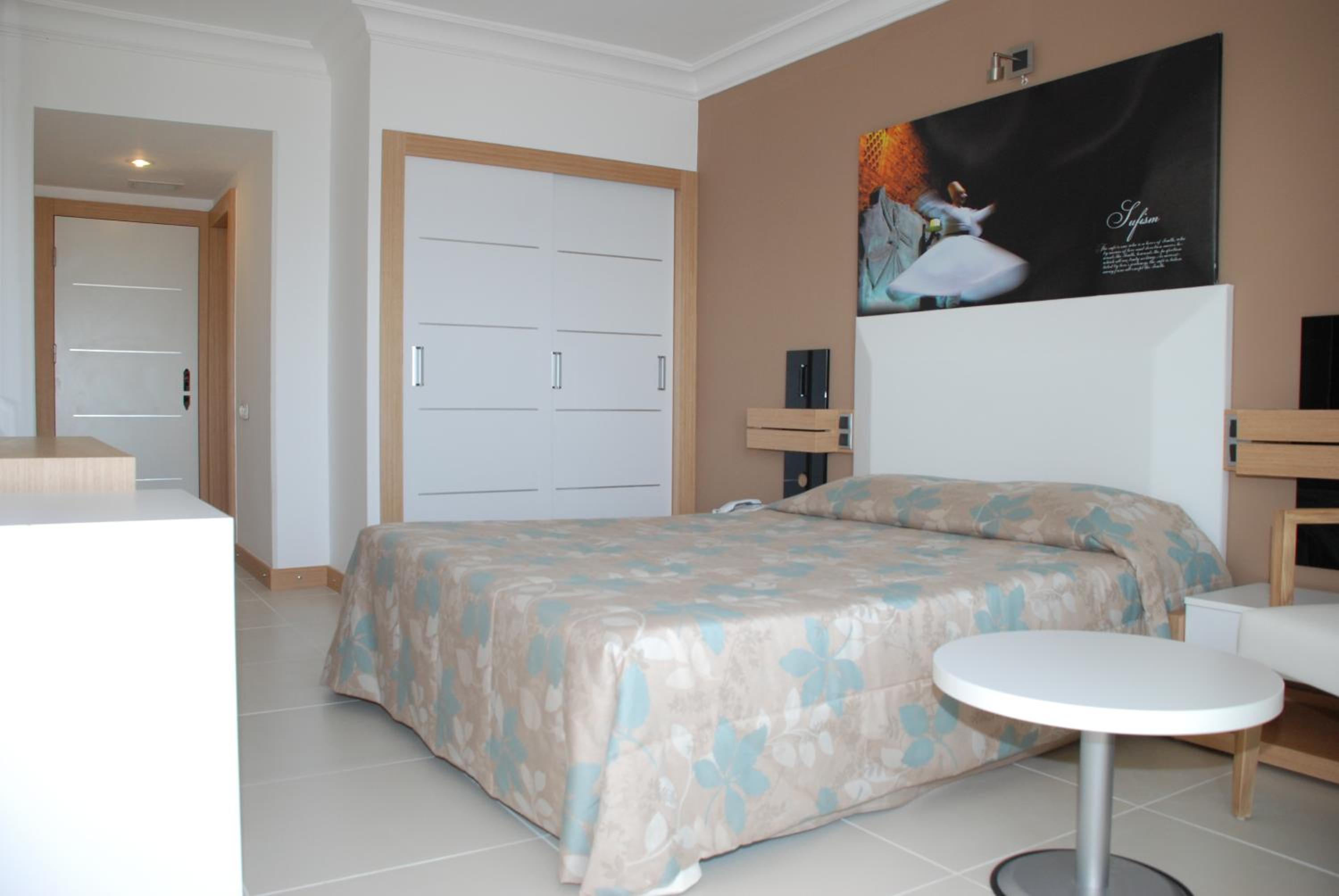 Standard Double or Twin Room with Sea View