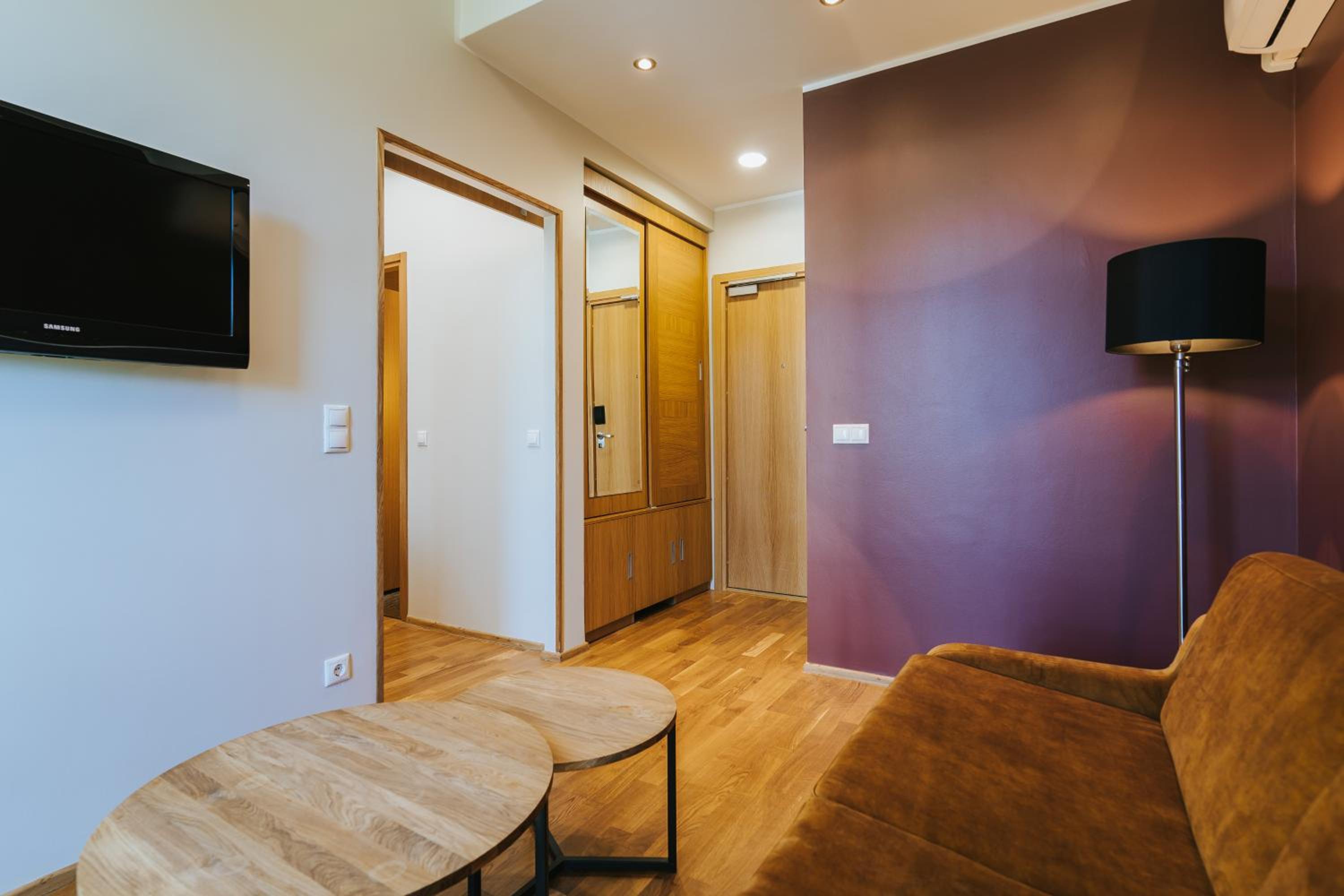 Family Room photo 1