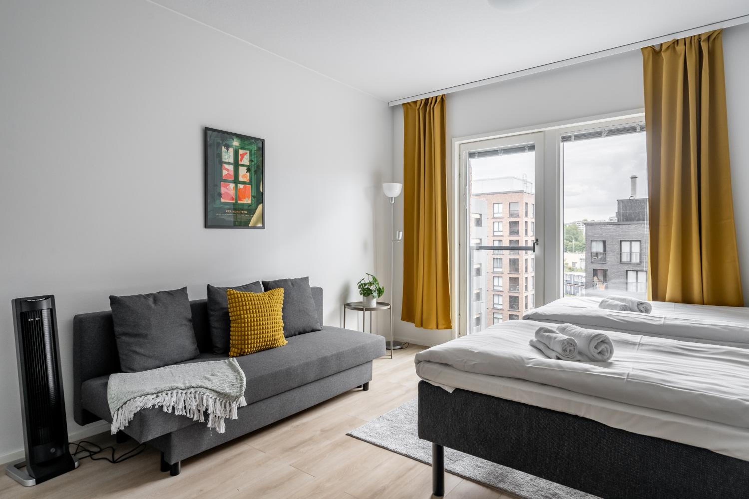 Studio with Sofa Bed