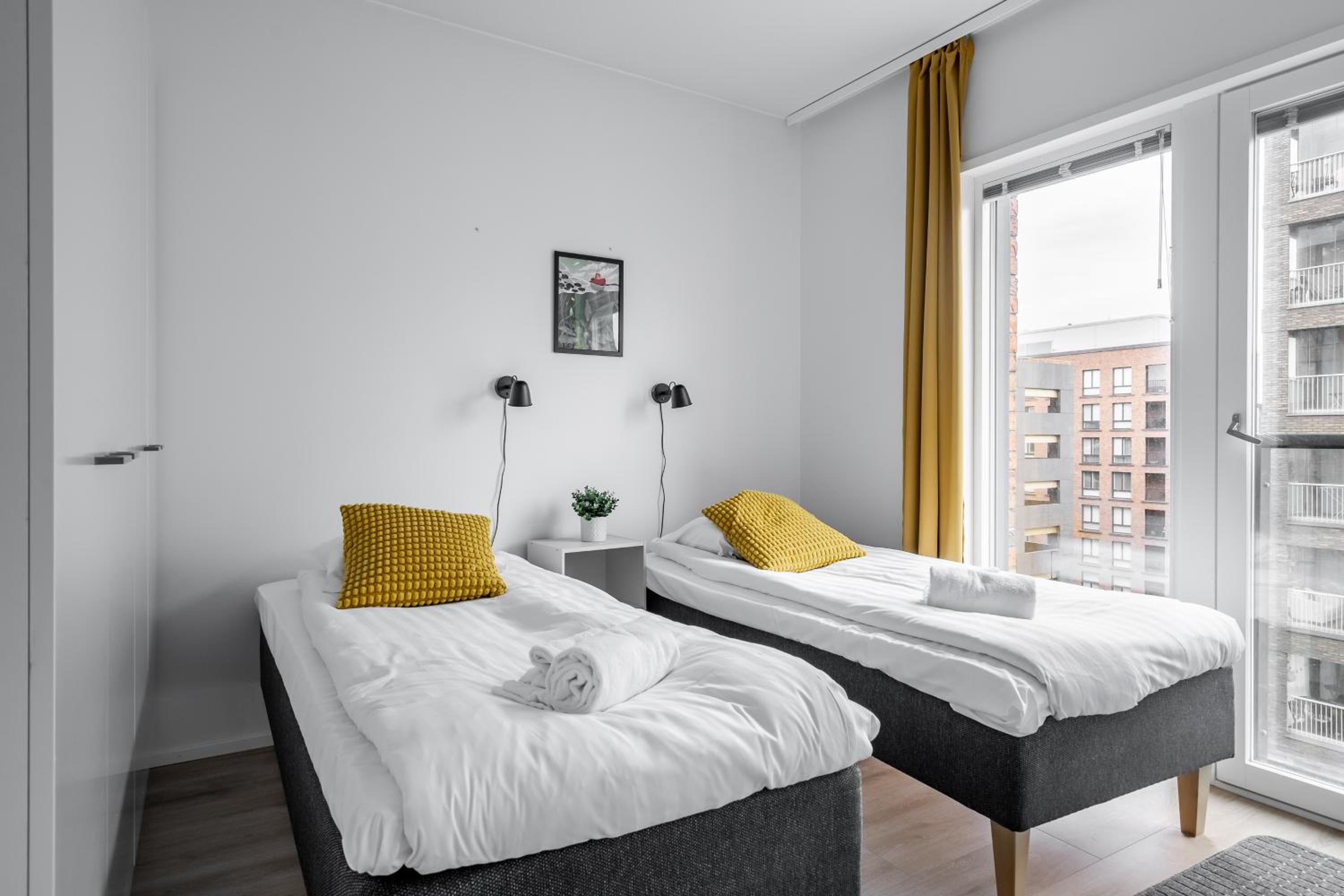 One-Bedroom Apartment photo 2