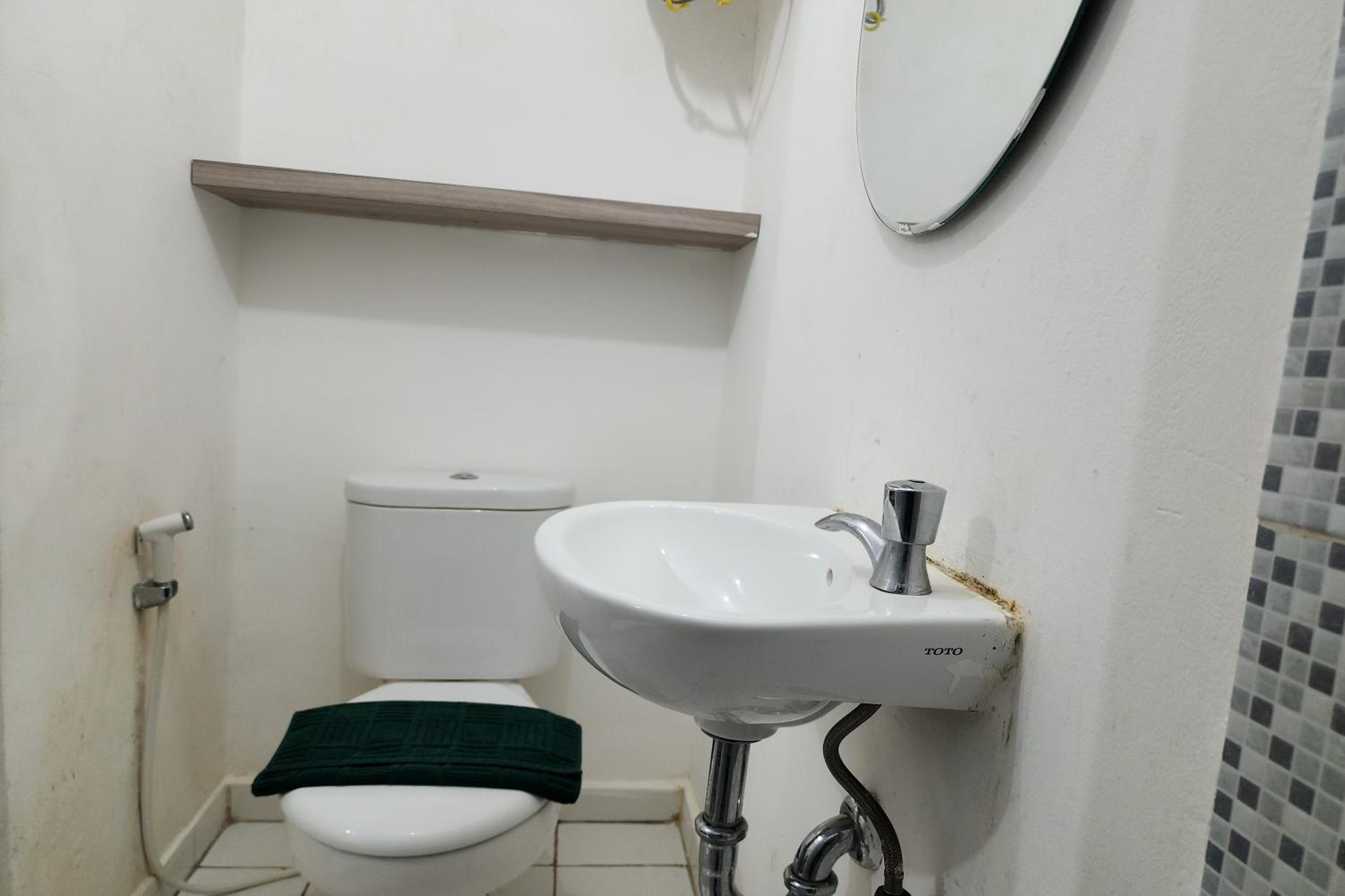 Studio Apartment - Photo 18