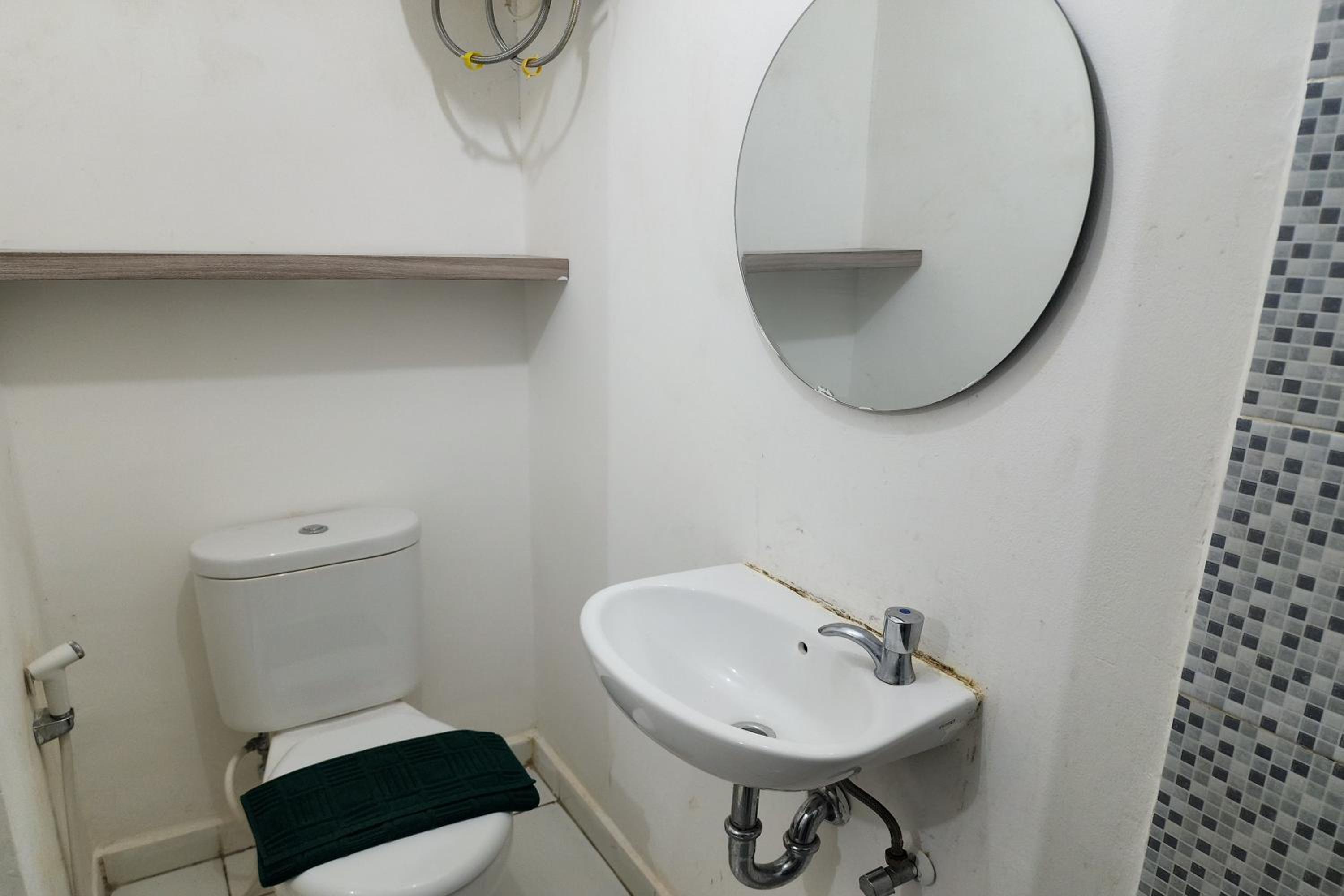 Studio Apartment - Photo 16