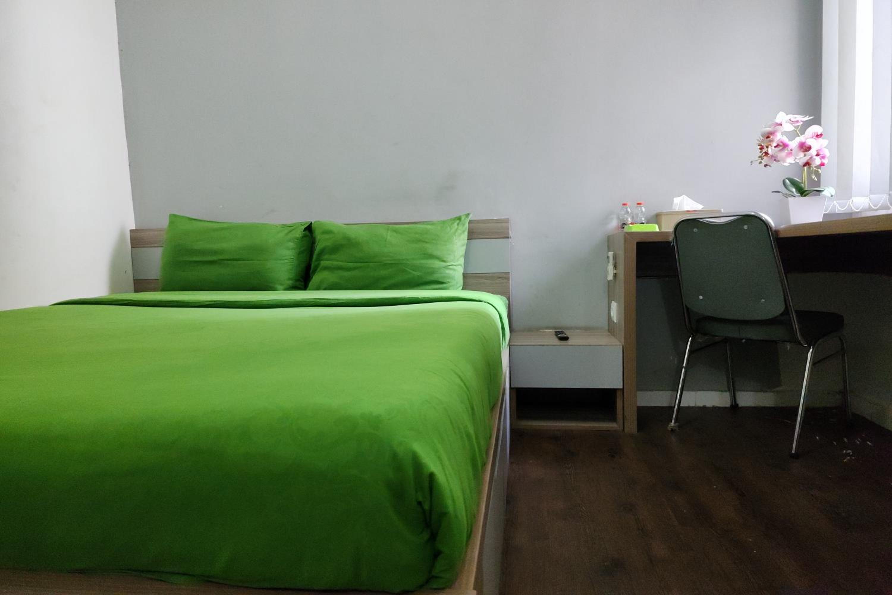 Studio Apartment - Photo 7