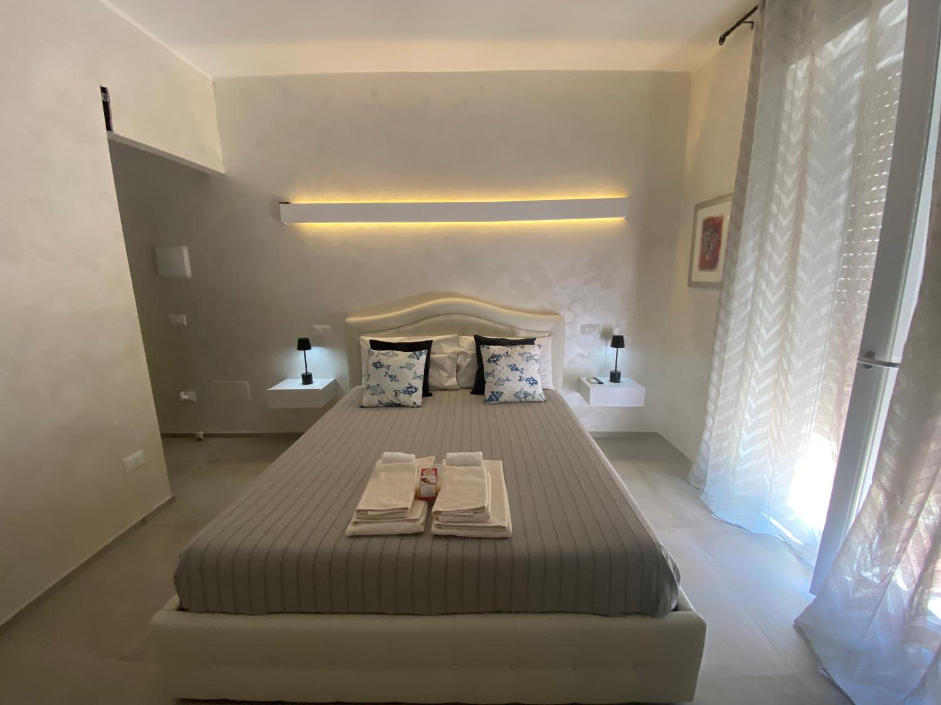 Large Double Room