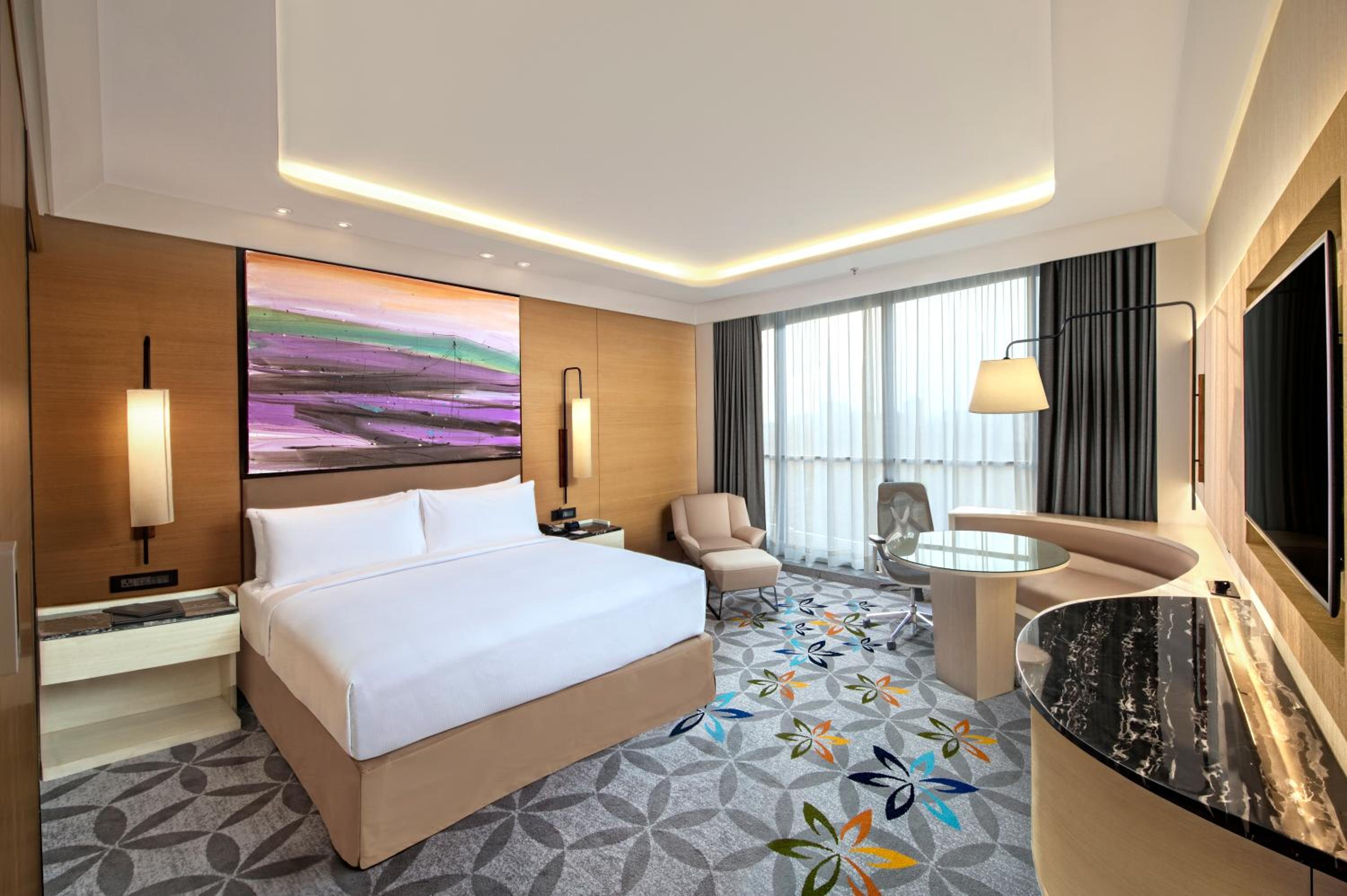 Deluxe King Room - Photo 1