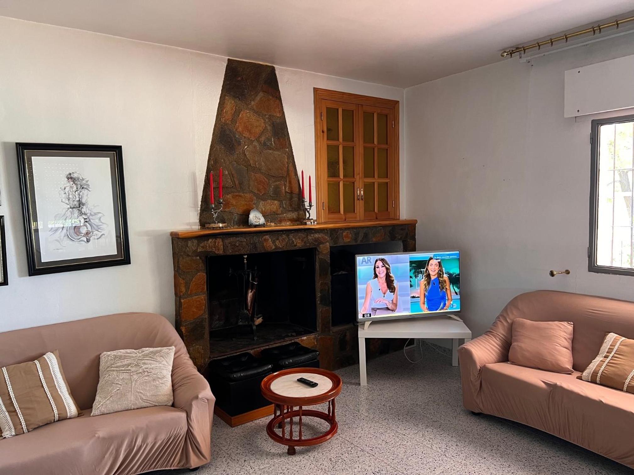 Villa de Tres Habitaciones