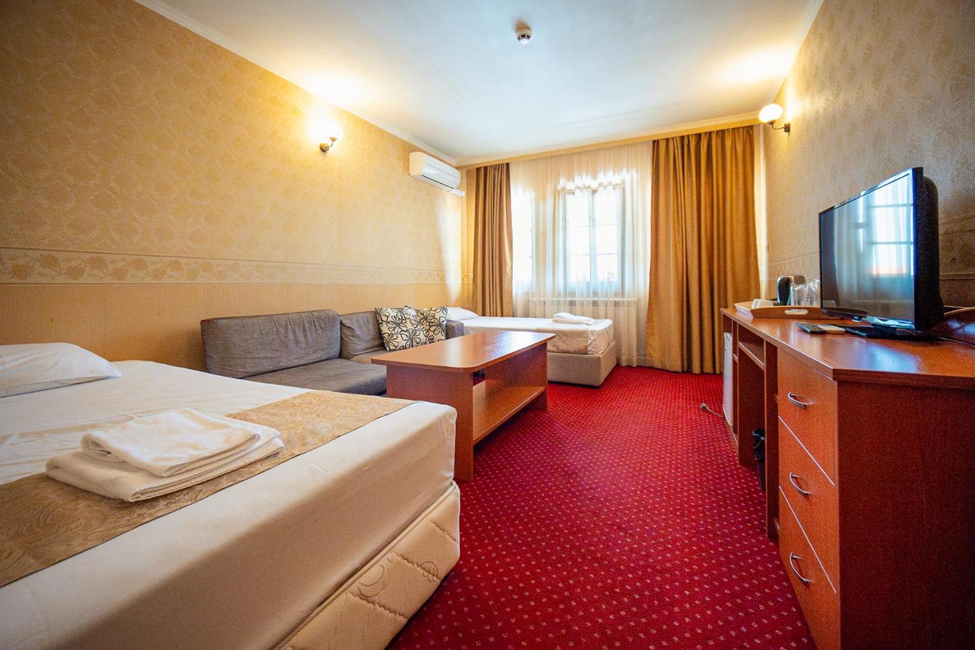 Junior Suite with Balcony - Free Relax Zone photo 3