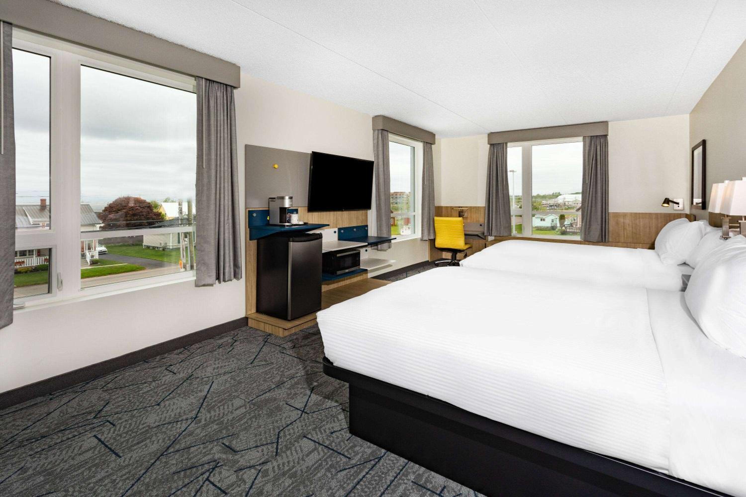 2 Queen Beds, Ocean View, Non-Smoking - Photo 1