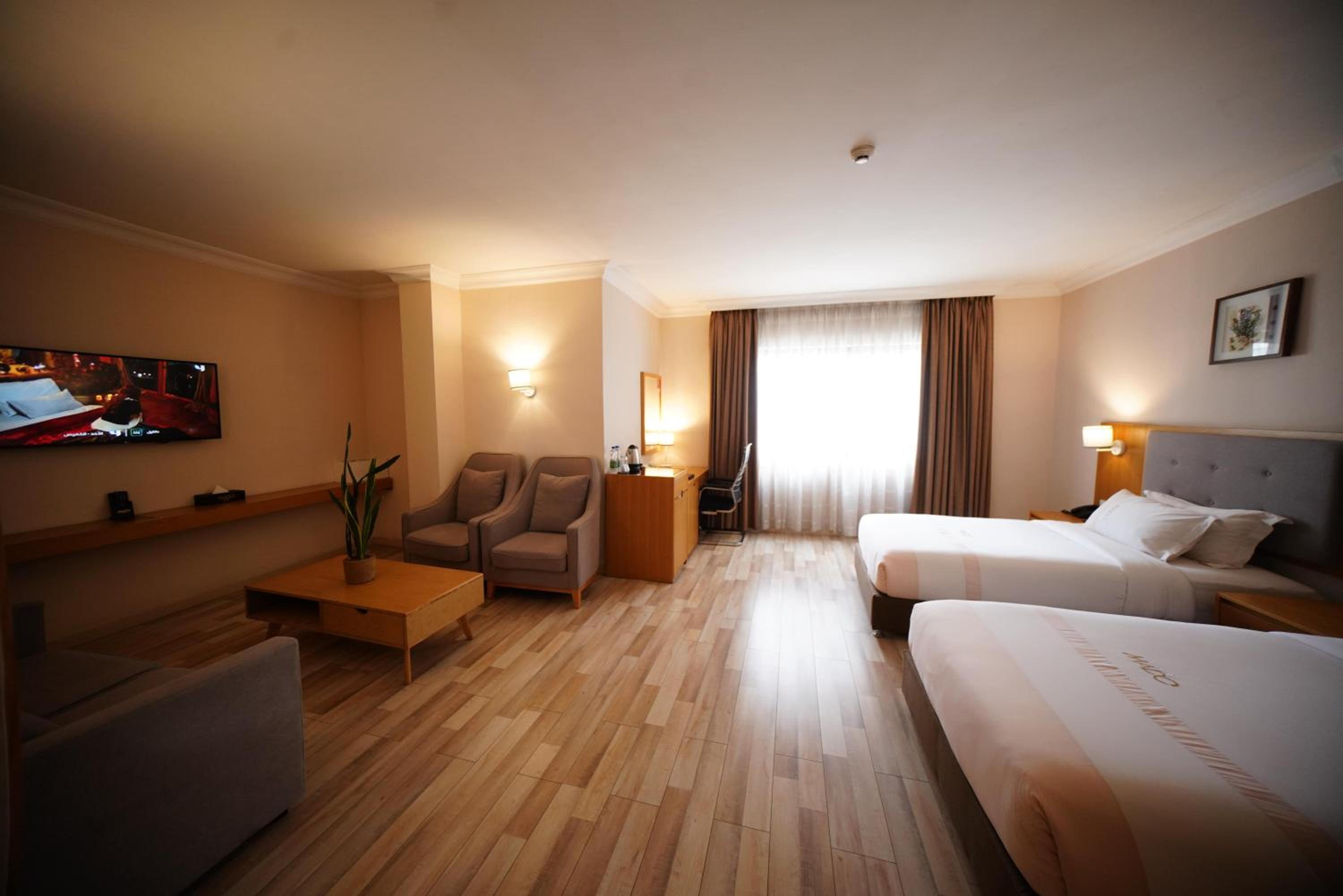 Superior Twin Room photo 2