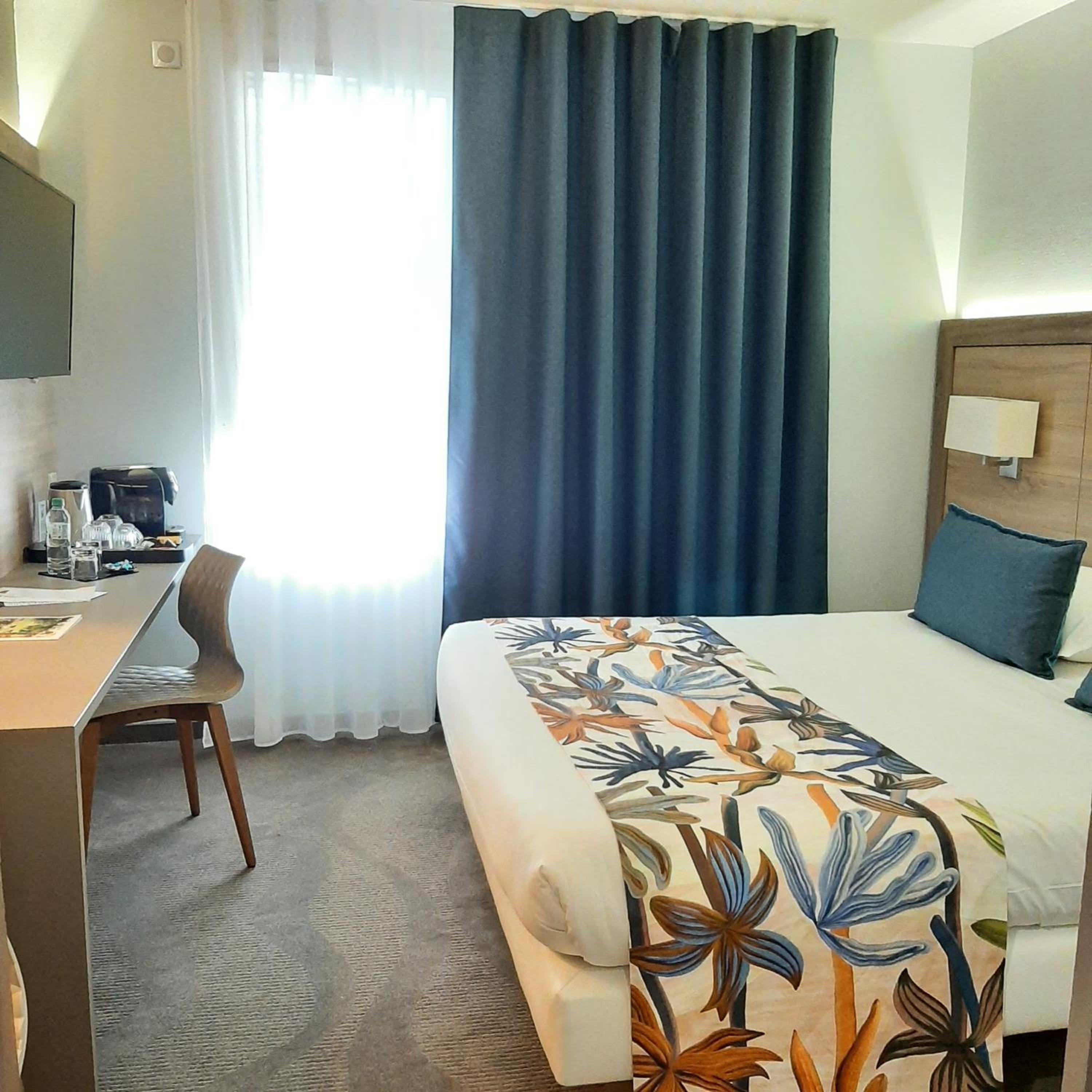 Two Connecting Double Rooms
