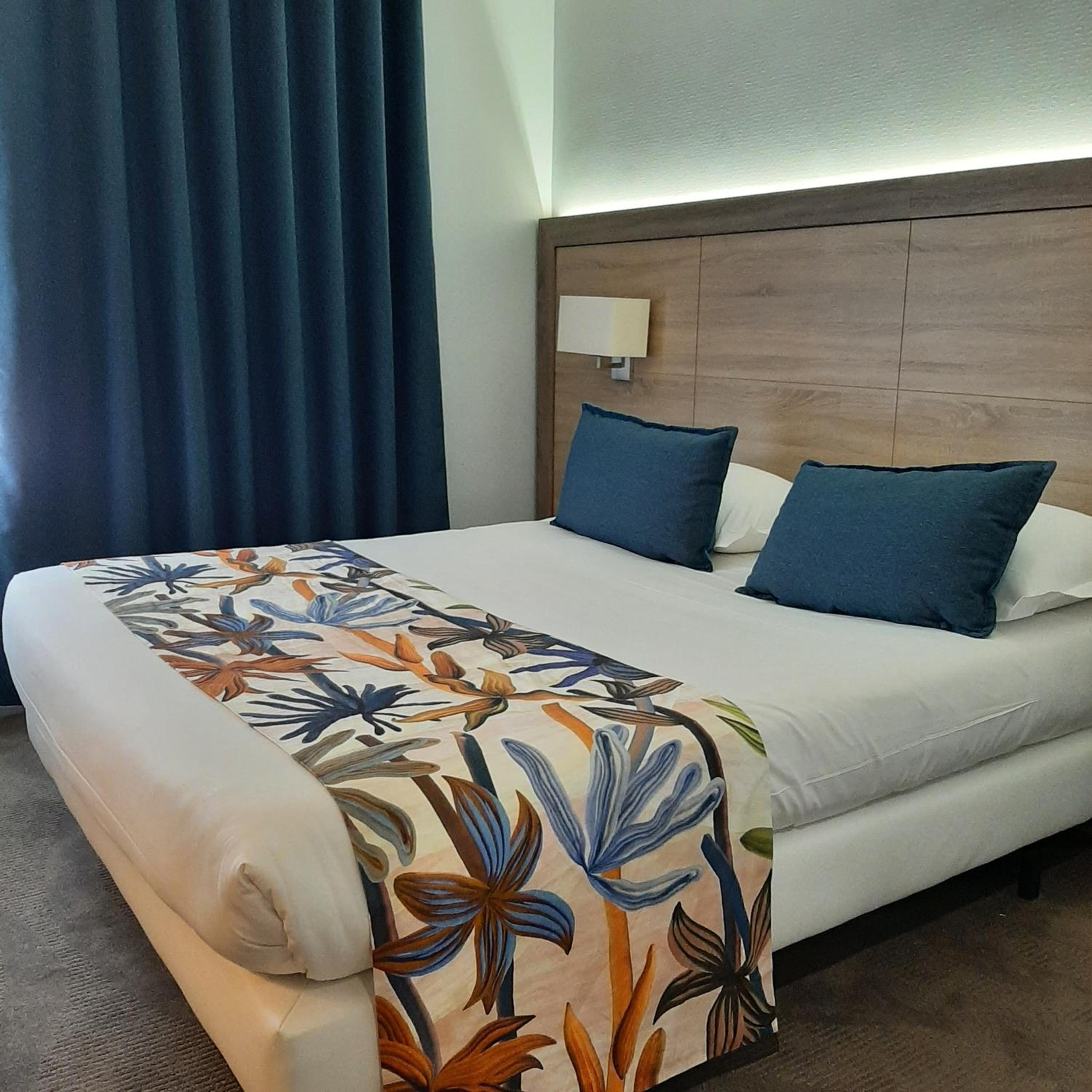 Double Room - Photo 6