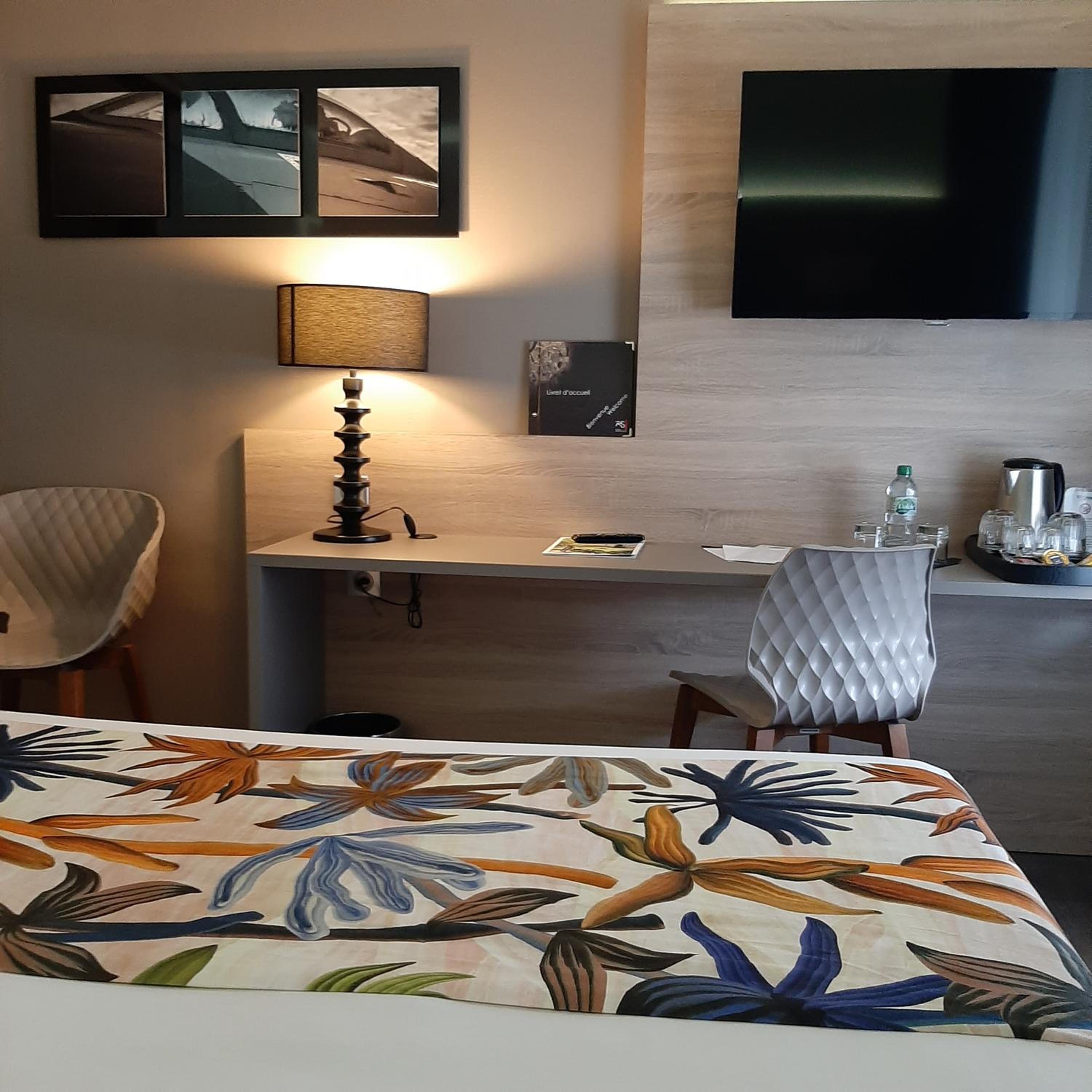 Double Room - Photo 5
