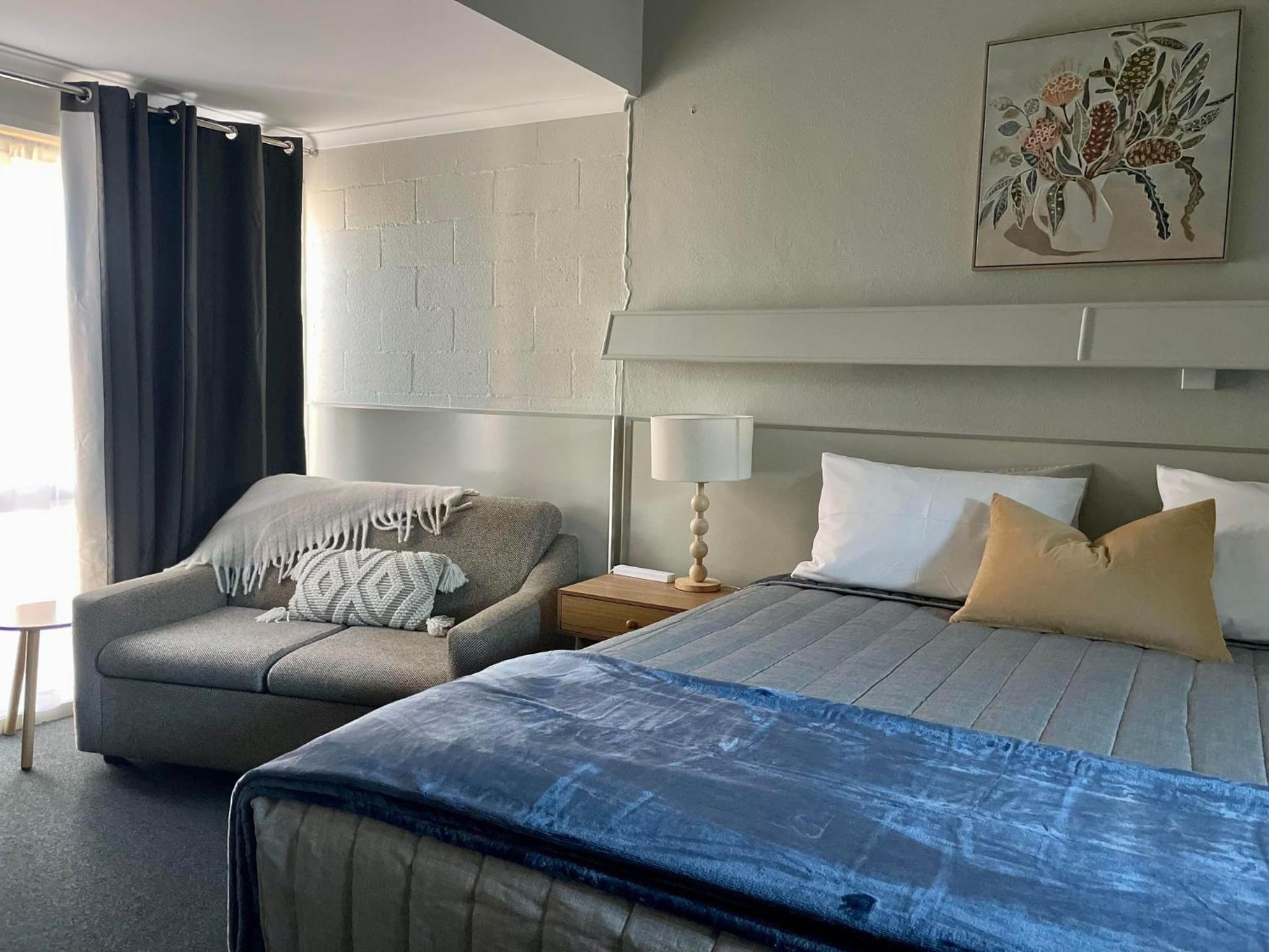 Superior King Room