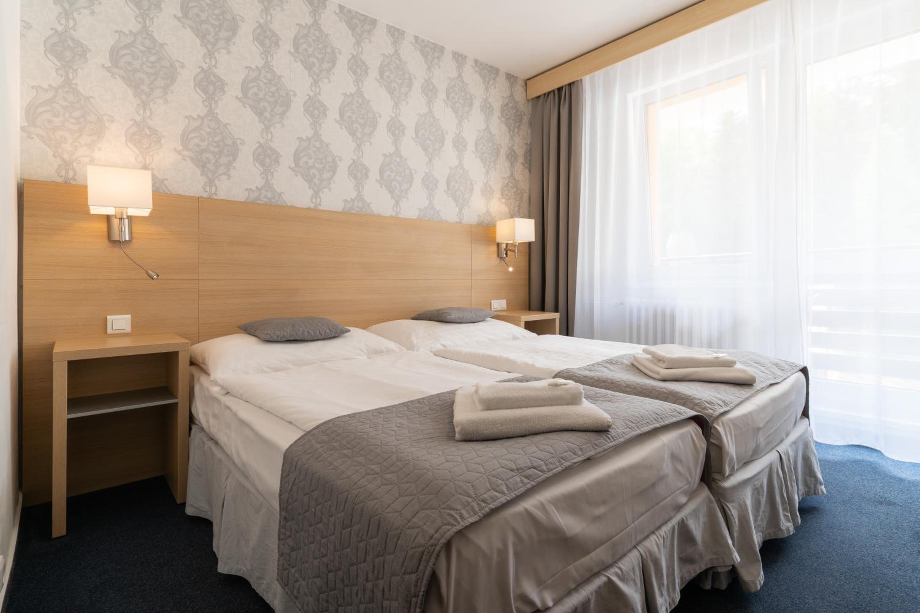 Double or Twin Room with Balcony photo 1
