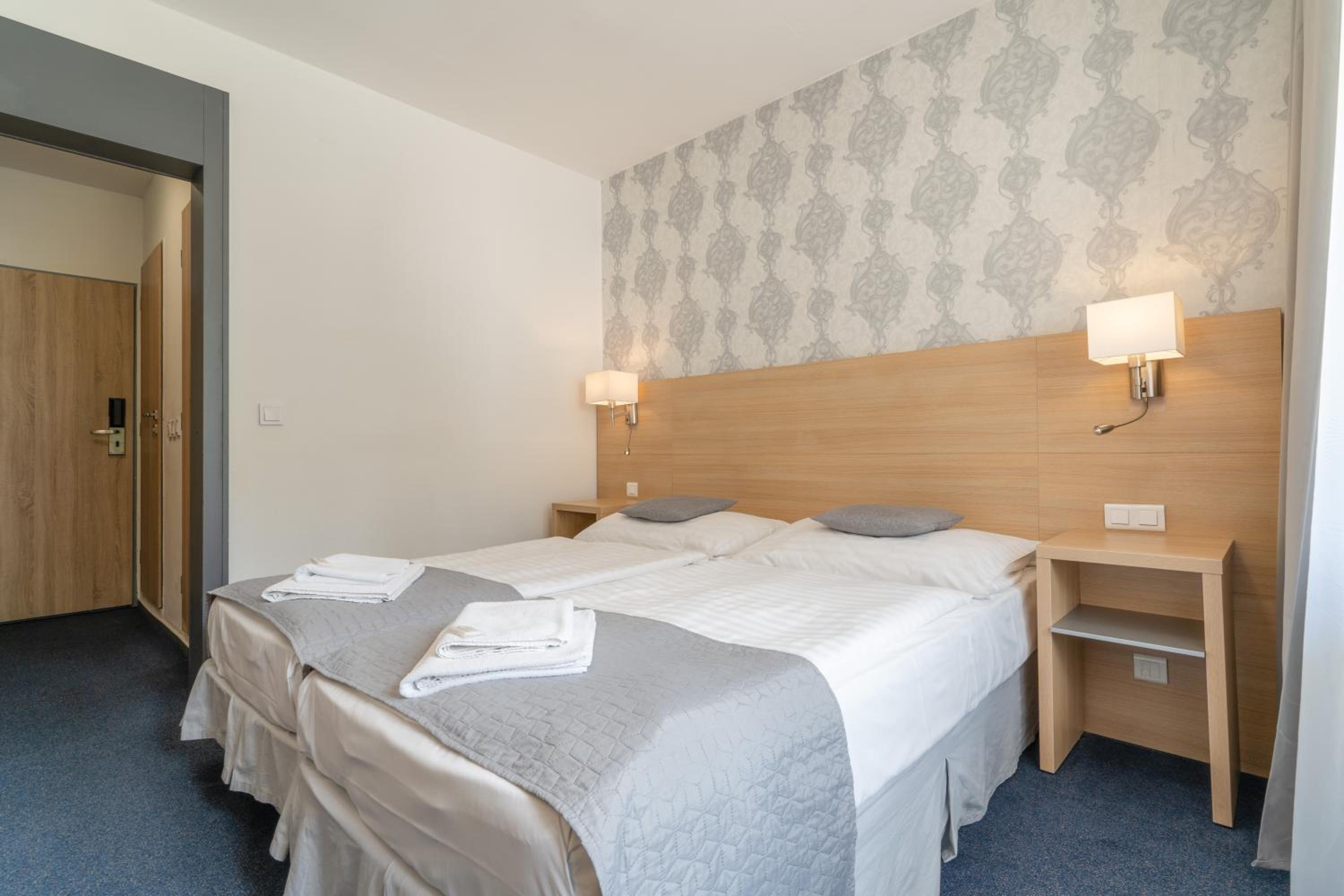 Double or Twin Room photo 1