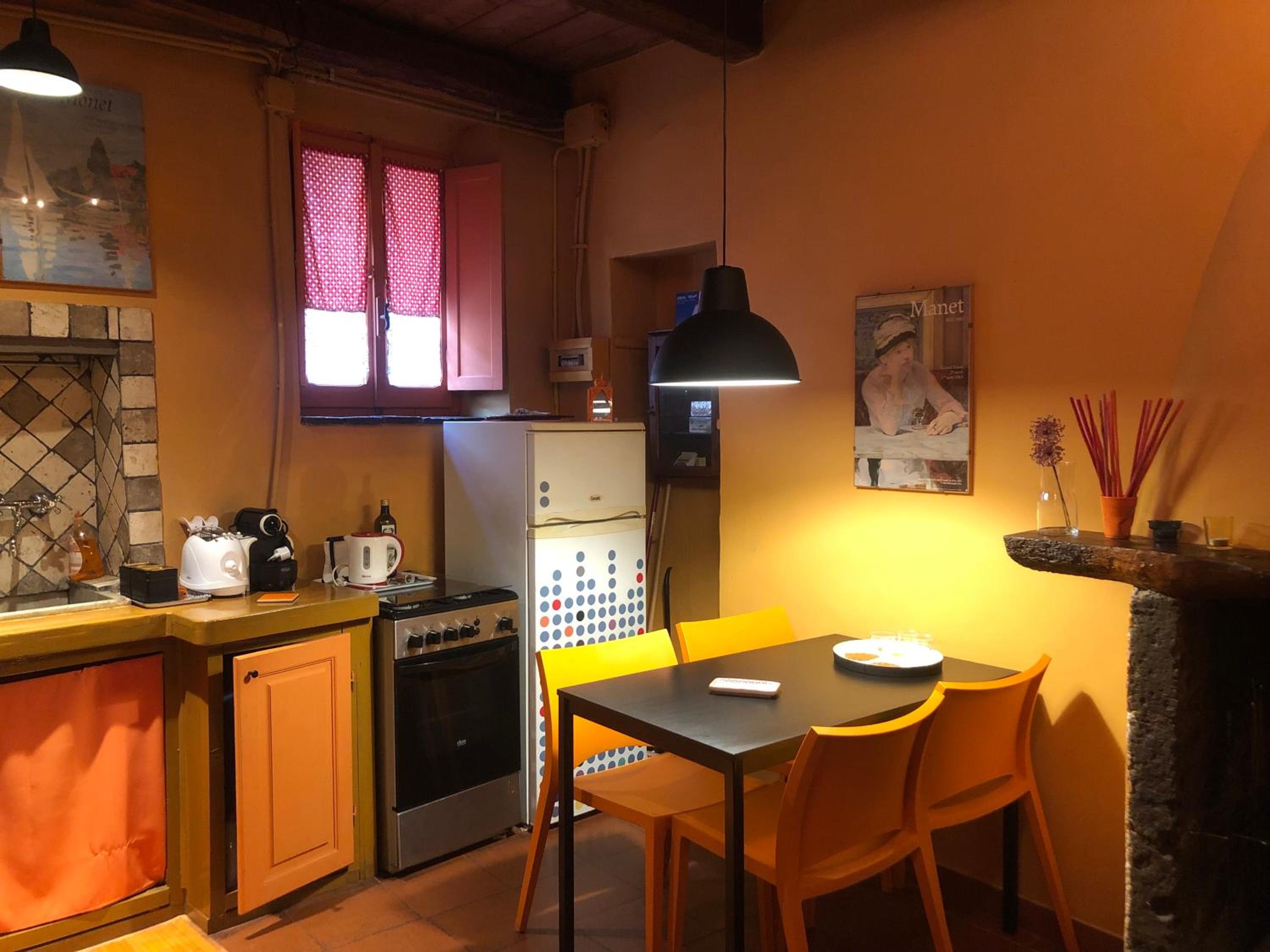 One-Bedroom Apartment - Photo 16