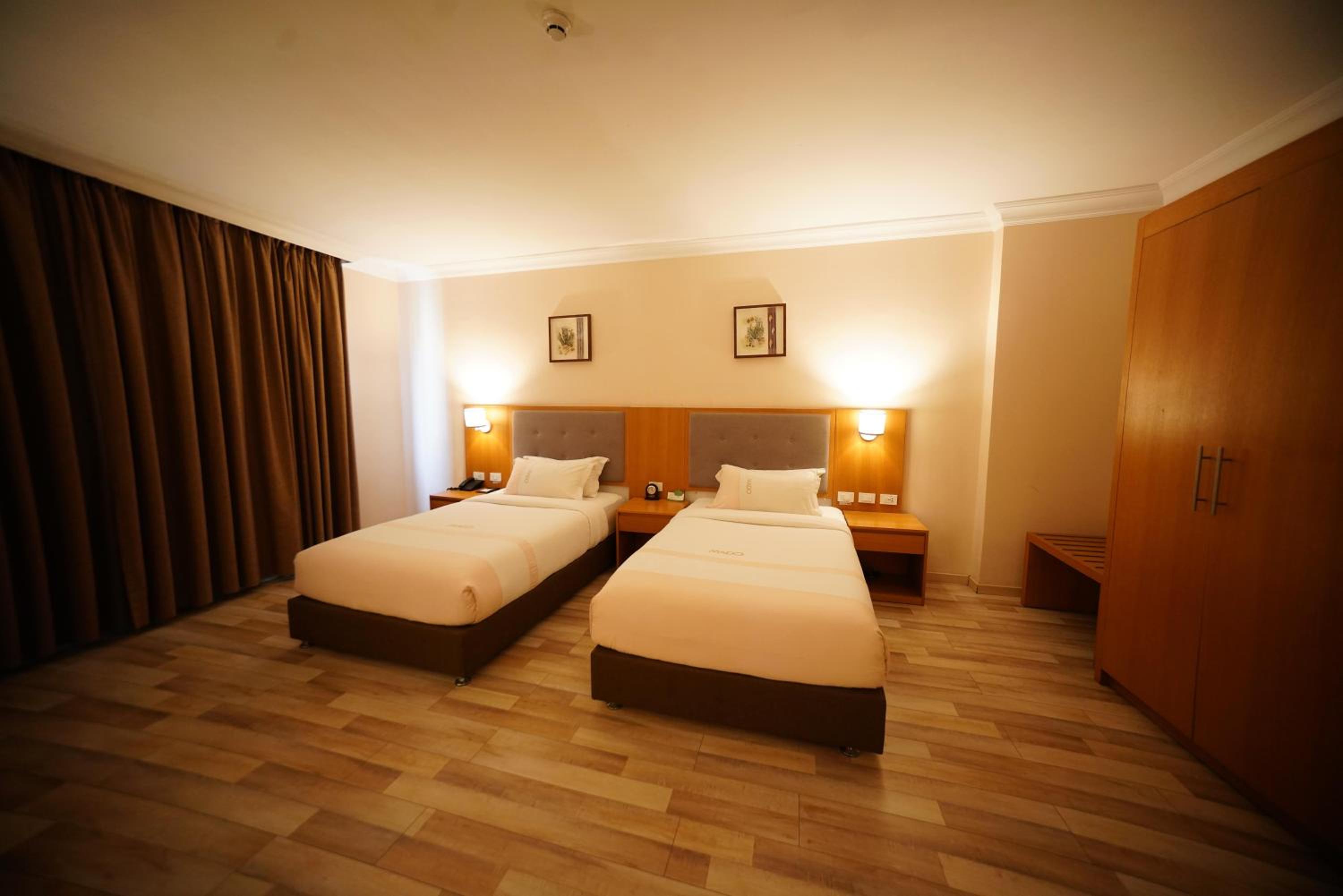 Superior Twin Room photo 3