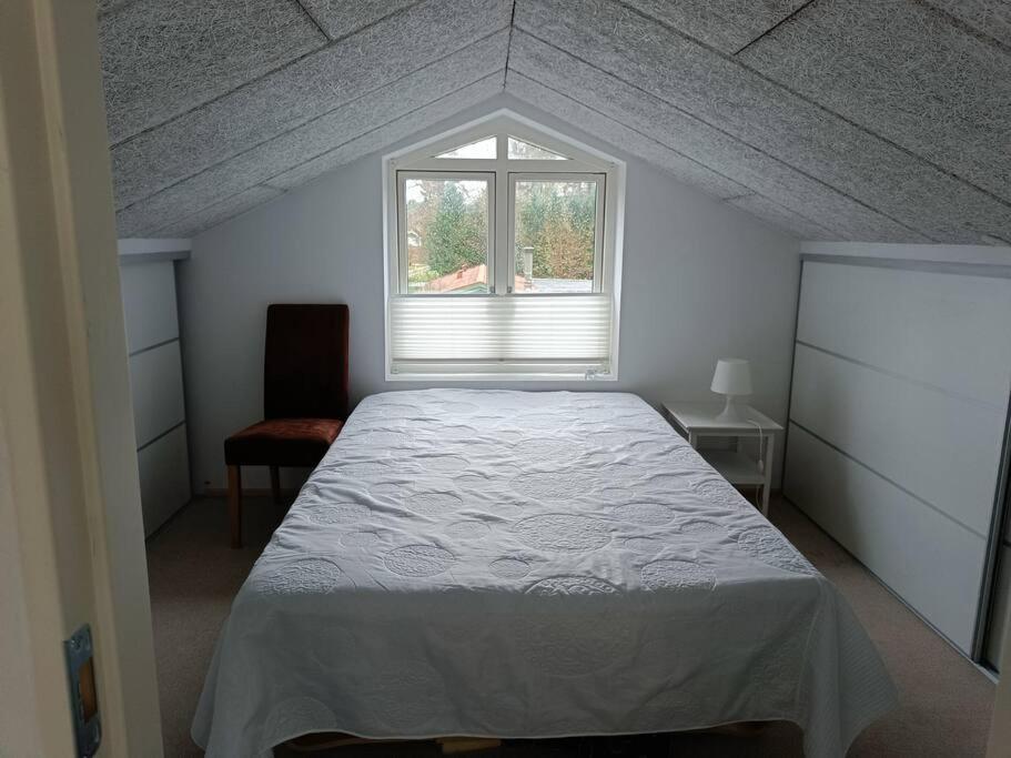 Three-Bedroom House photo 1