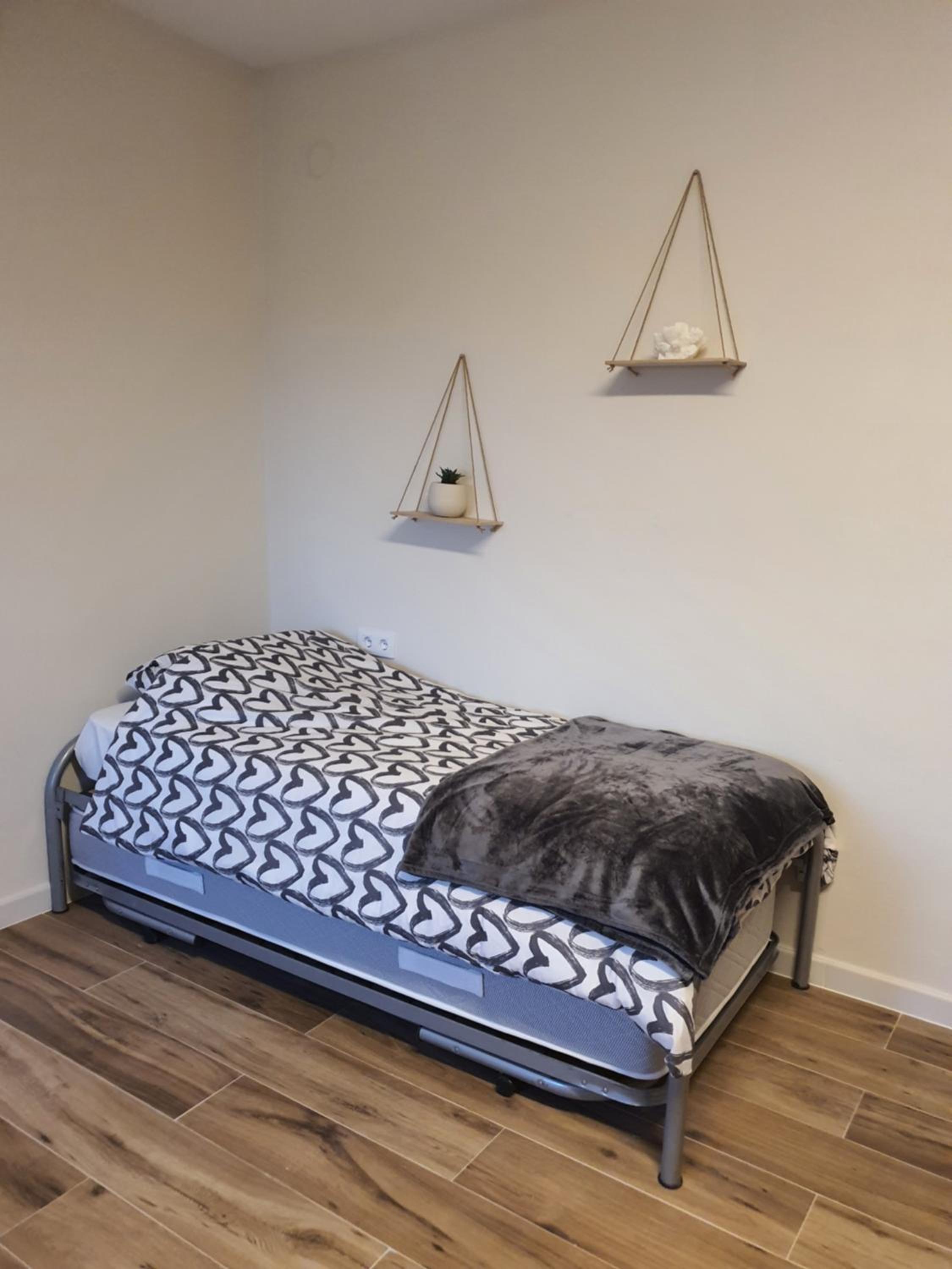 Quadruple Room with Mountain View photo 3