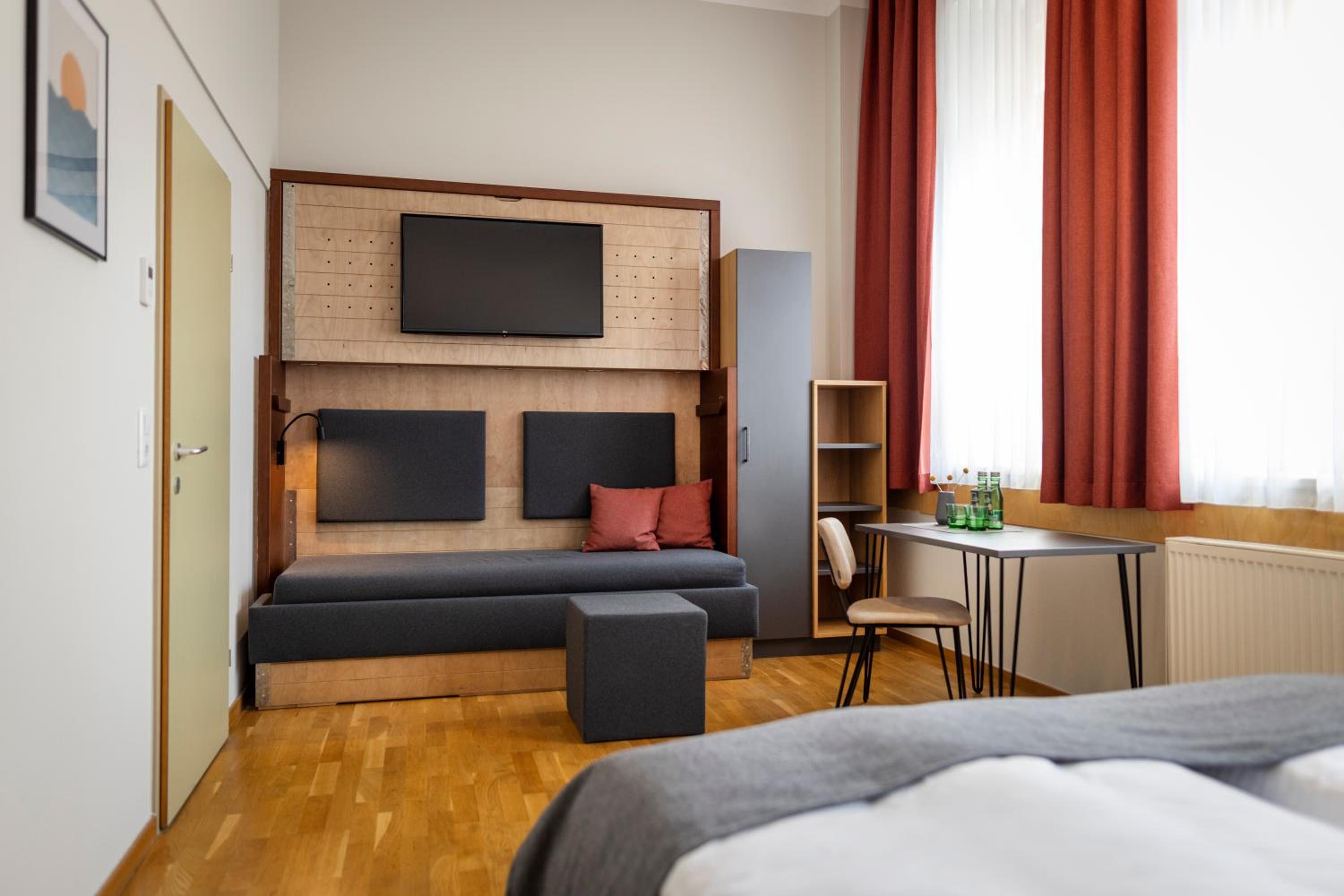 Superior Triple Room photo 2
