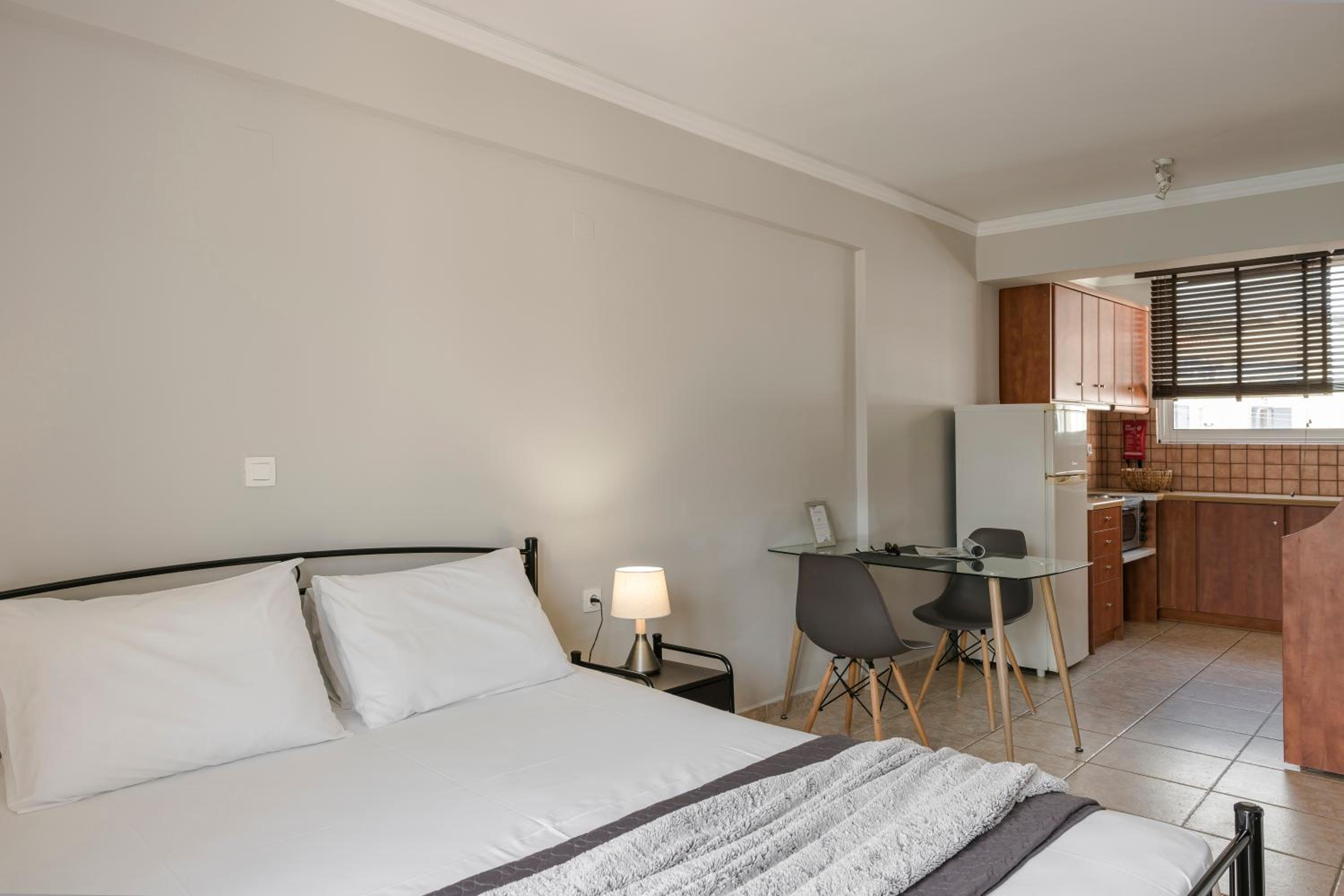 Deluxe Double Room with Balcony and Sea View
