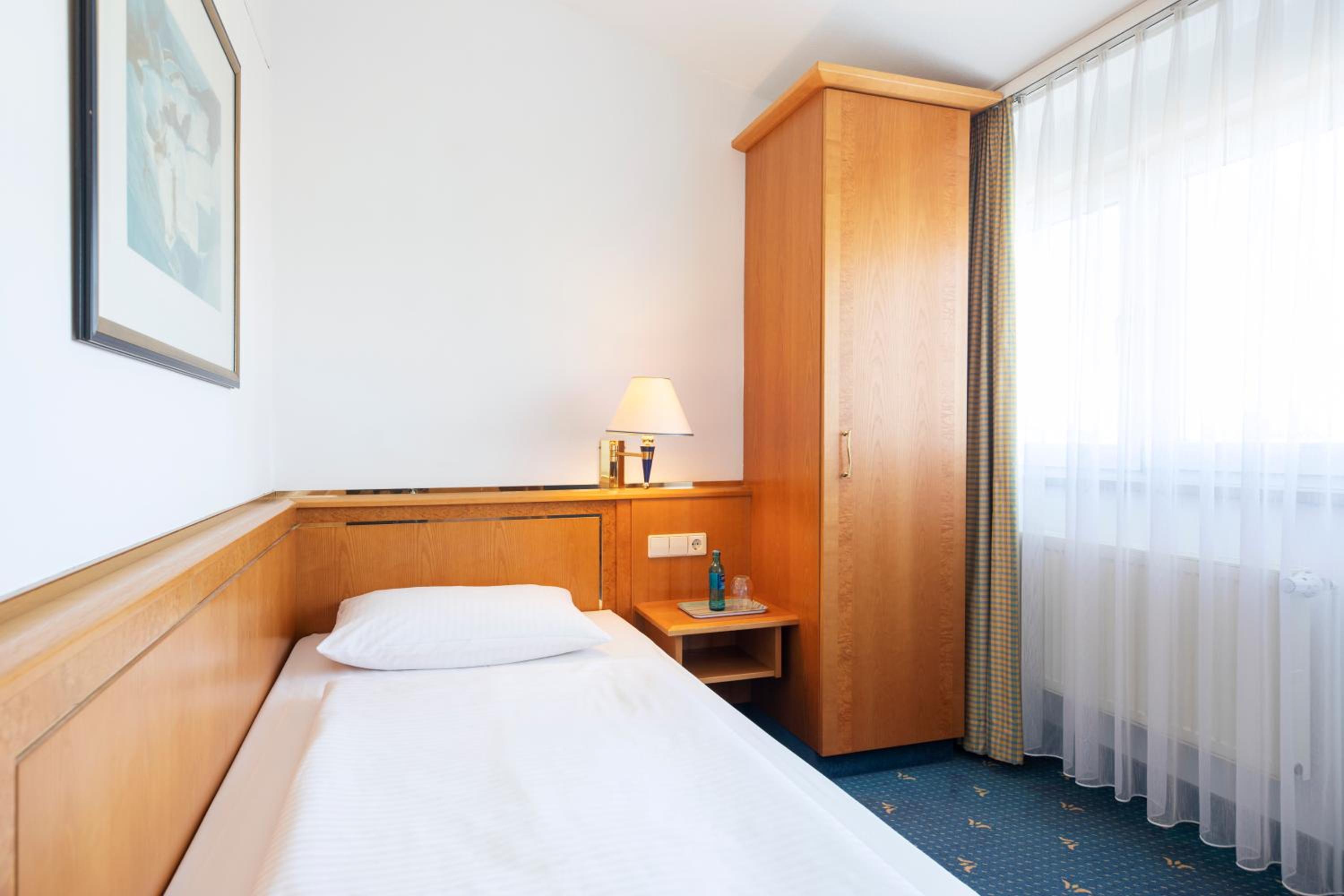 Economy Single Room photo 3