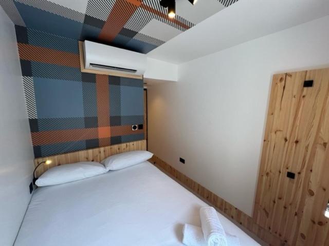 Double Room with Window