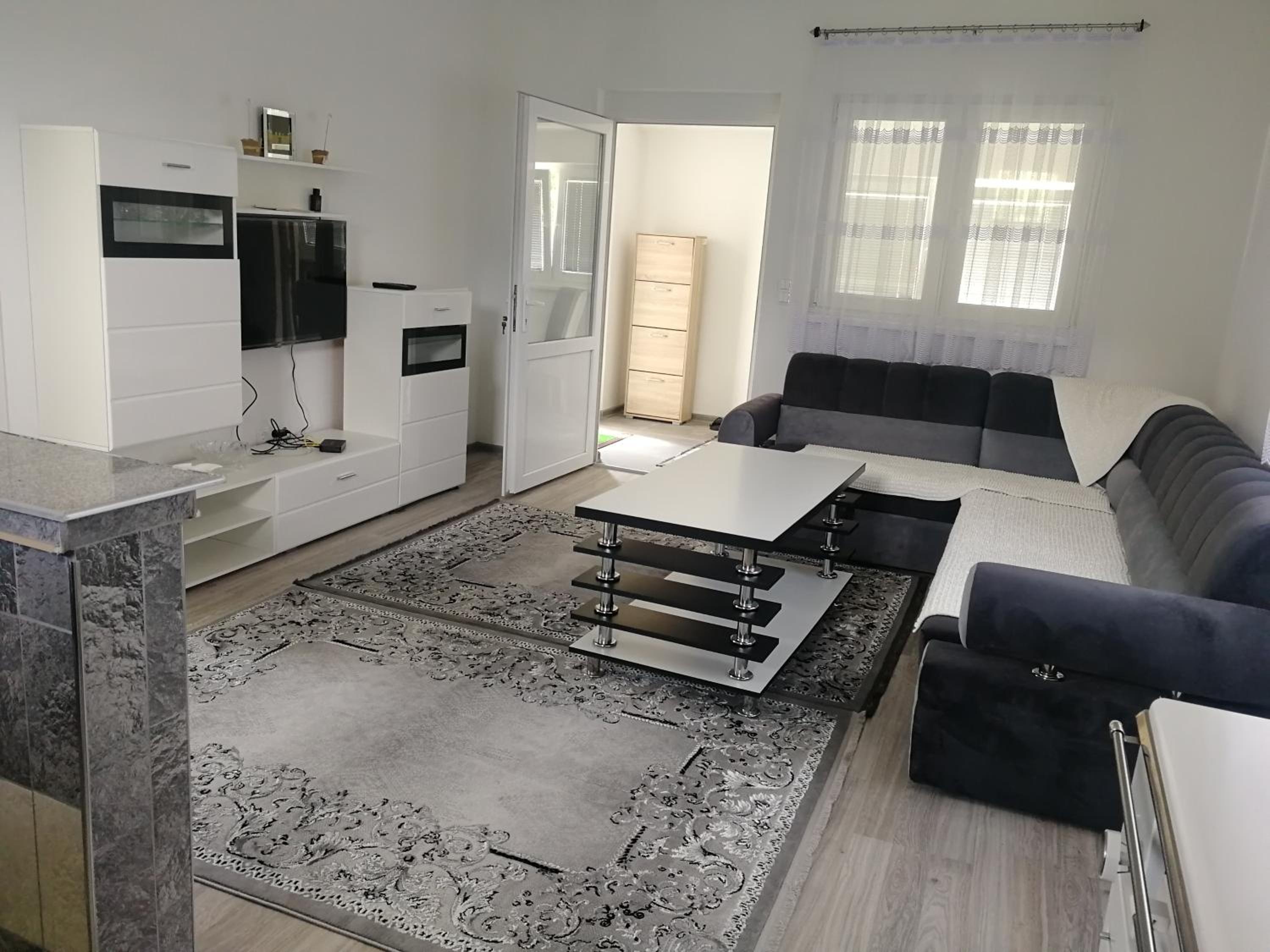 Apartment - Ground Floor photo 1