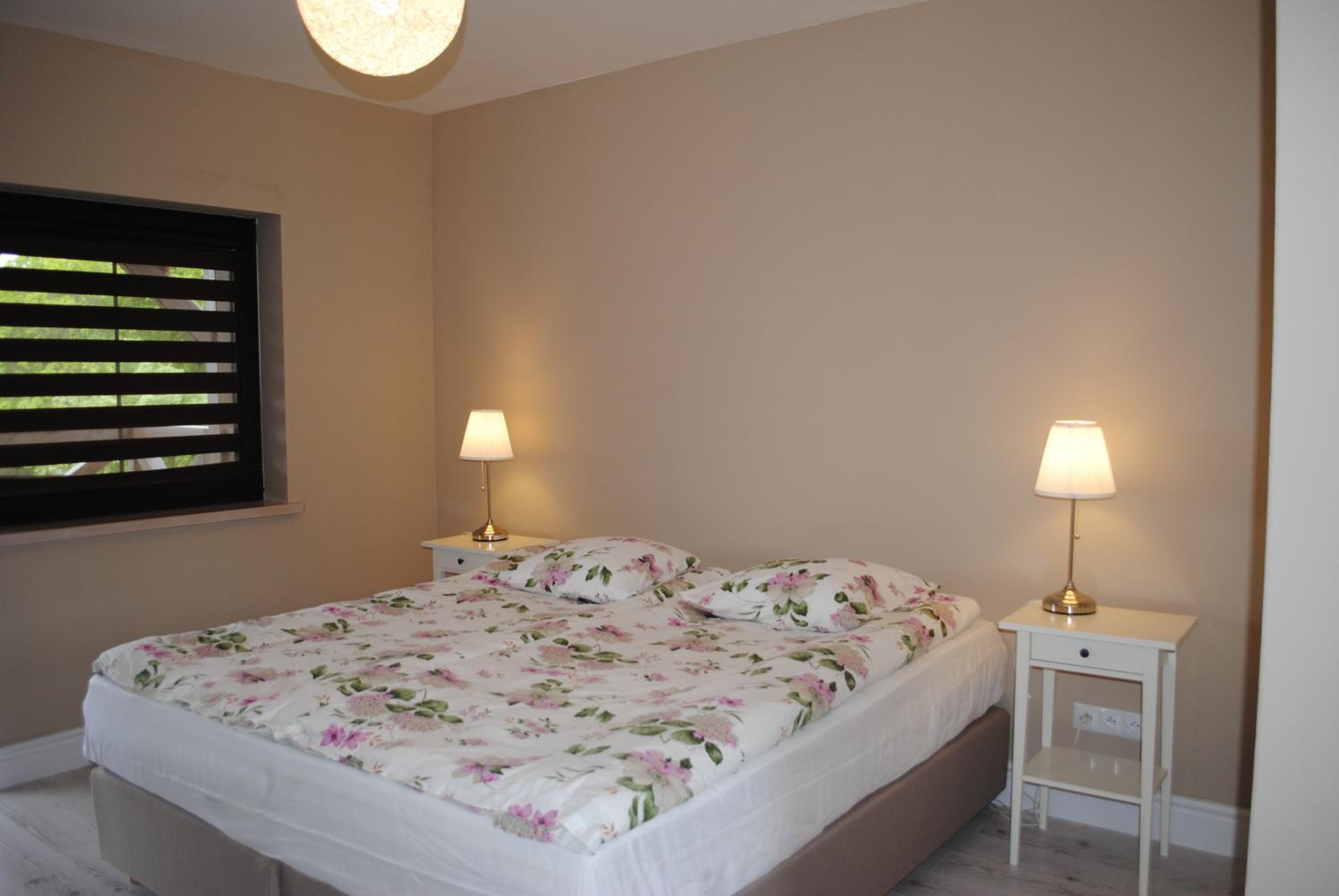 King Room with Lake View - Photo 25