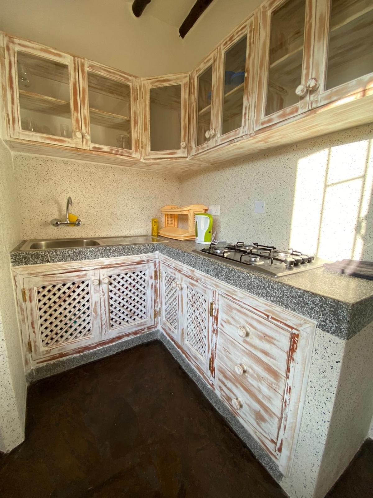 One-Bedroom House photo 3