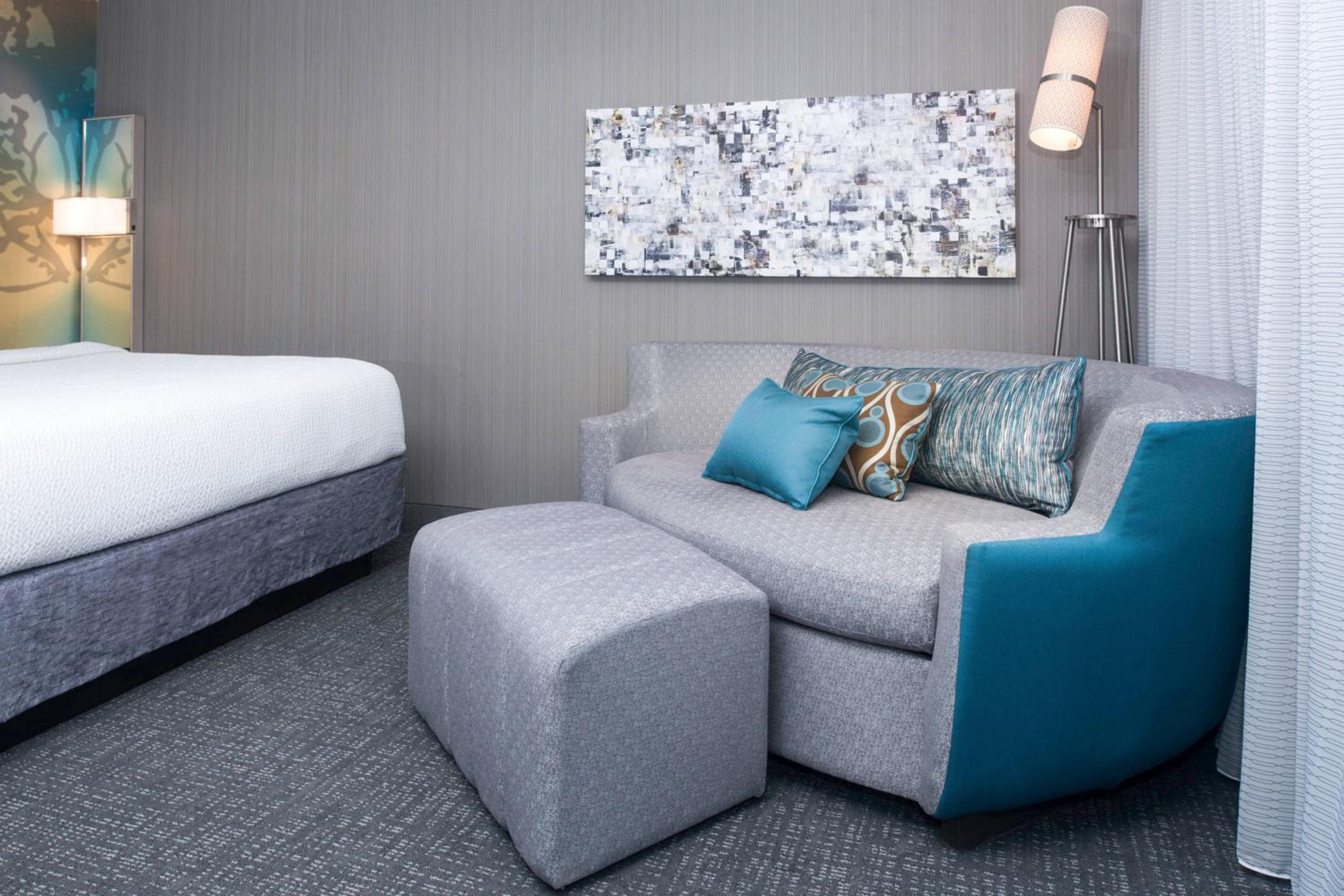 One-Bedroom King Suite with Sofa Bed - Photo 1