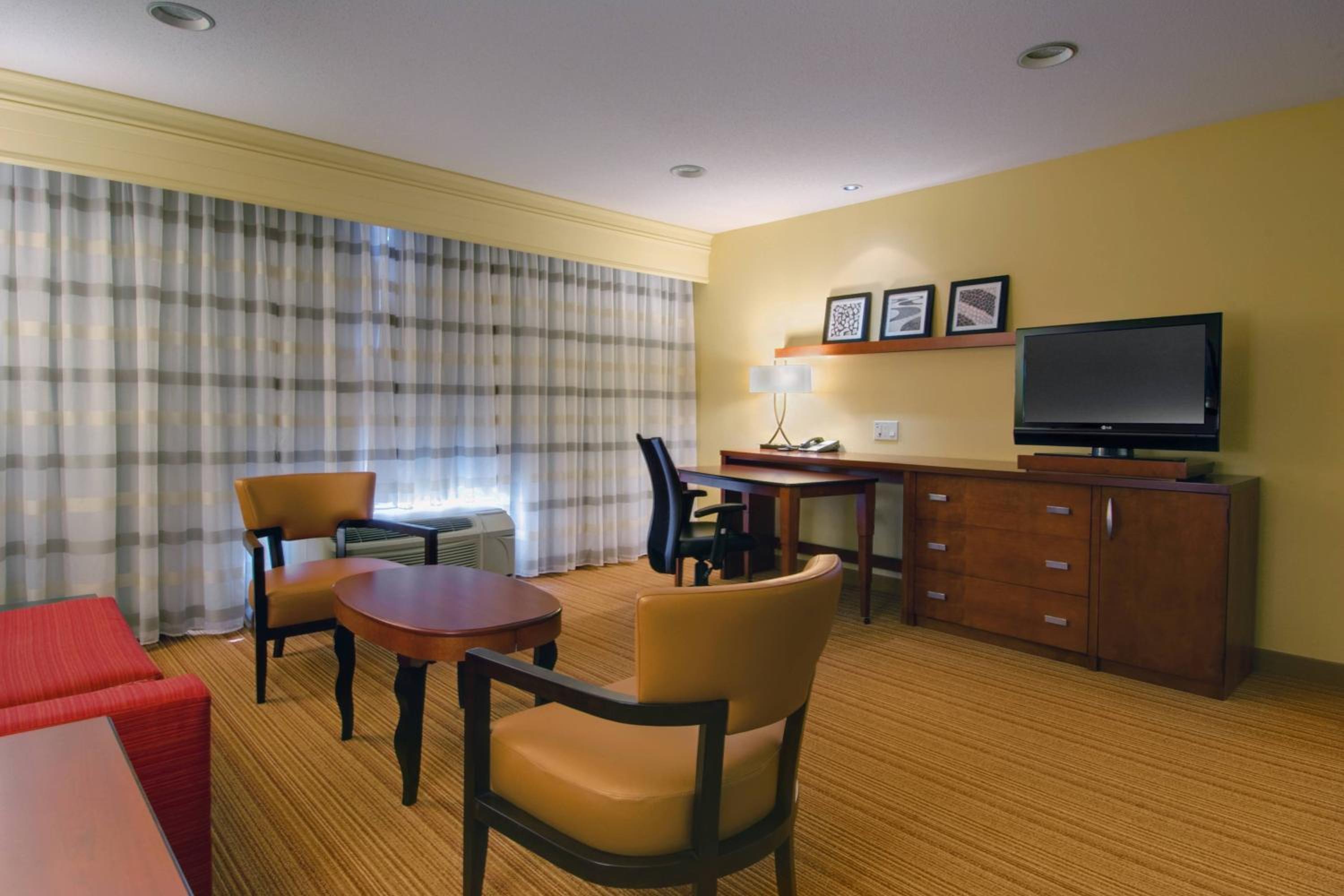One-Bedroom King Suite with Sofa Bed - Photo 1