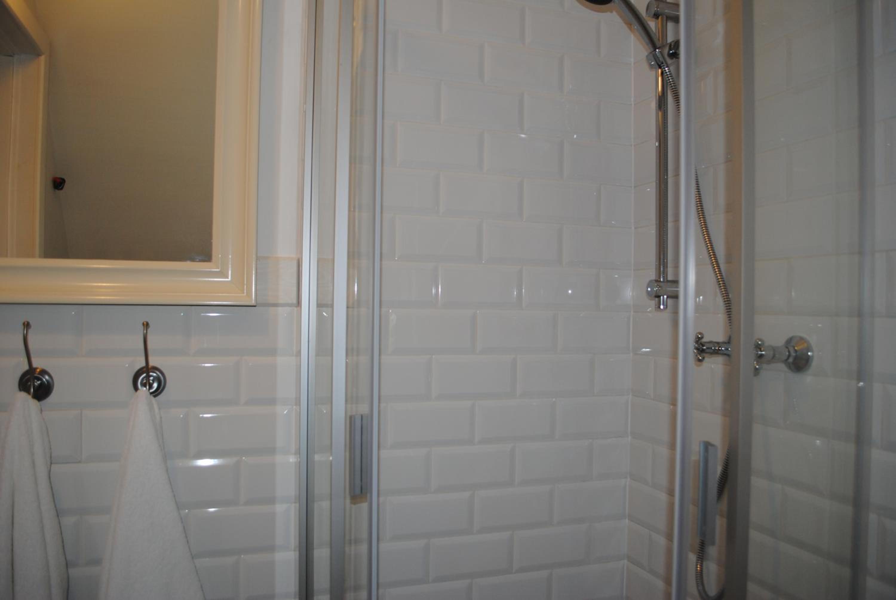 Standard Double Room (2 Adults) - Photo 13