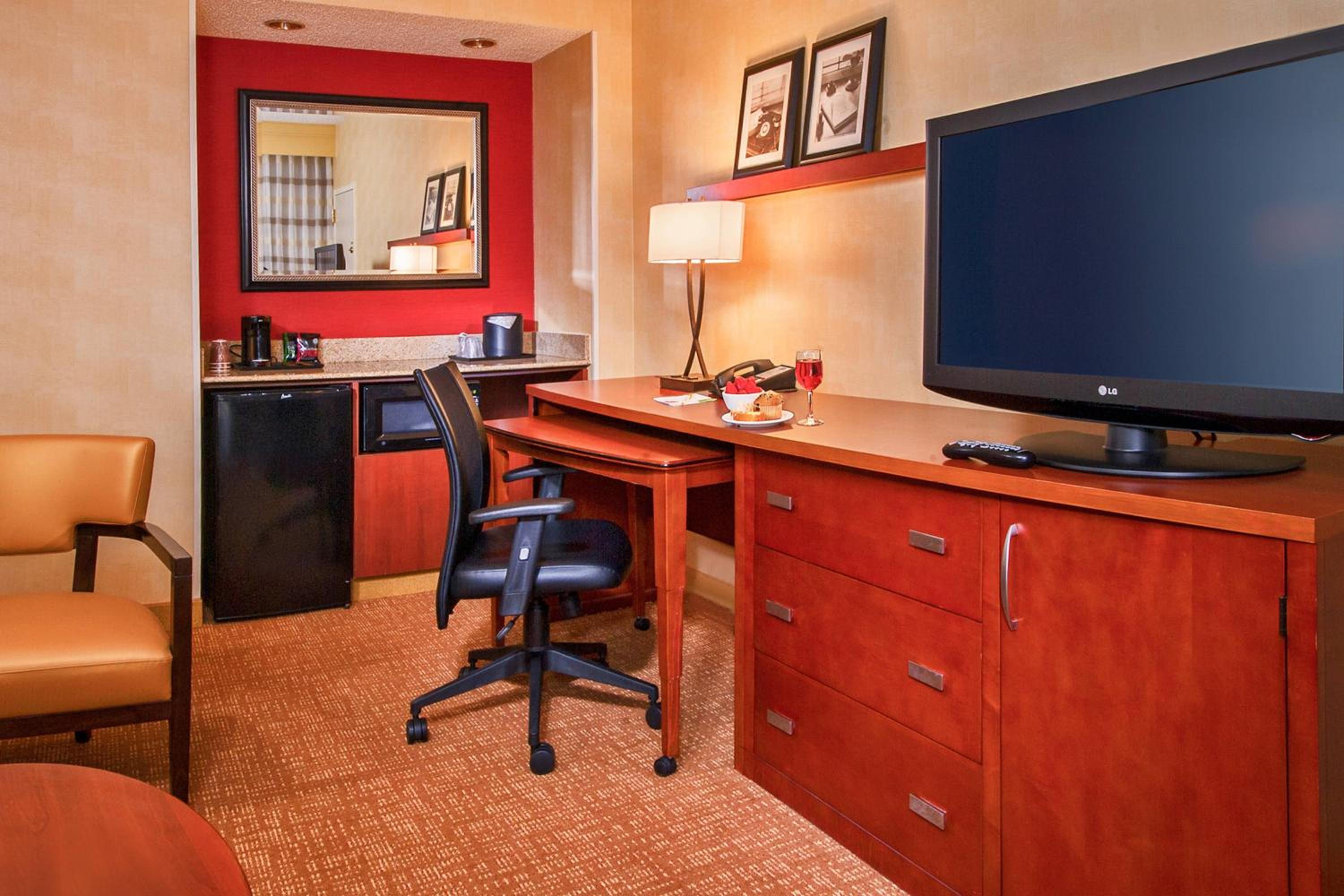 King Suite with Sofa Bed - Photo 3