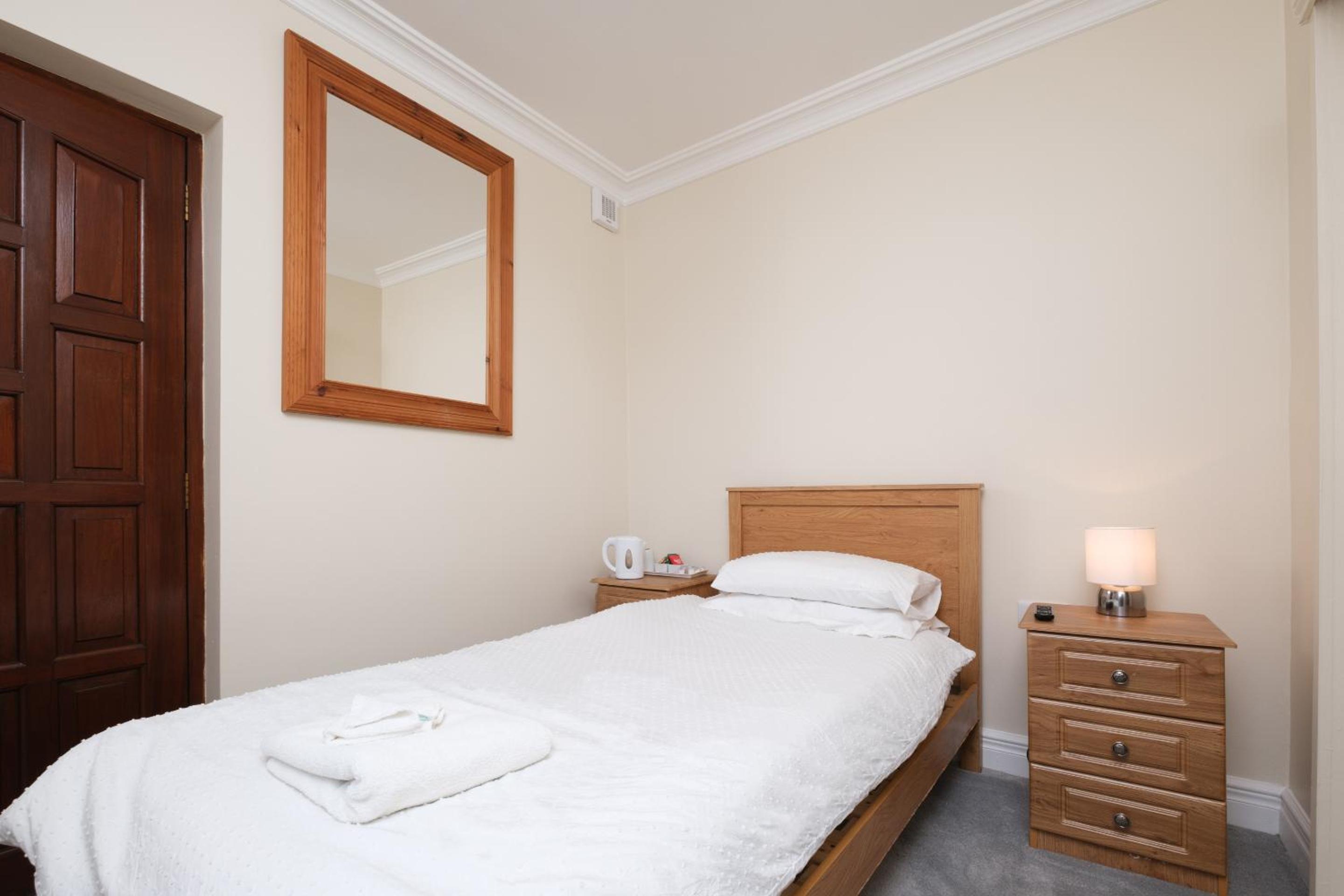 Single Room with Shower
