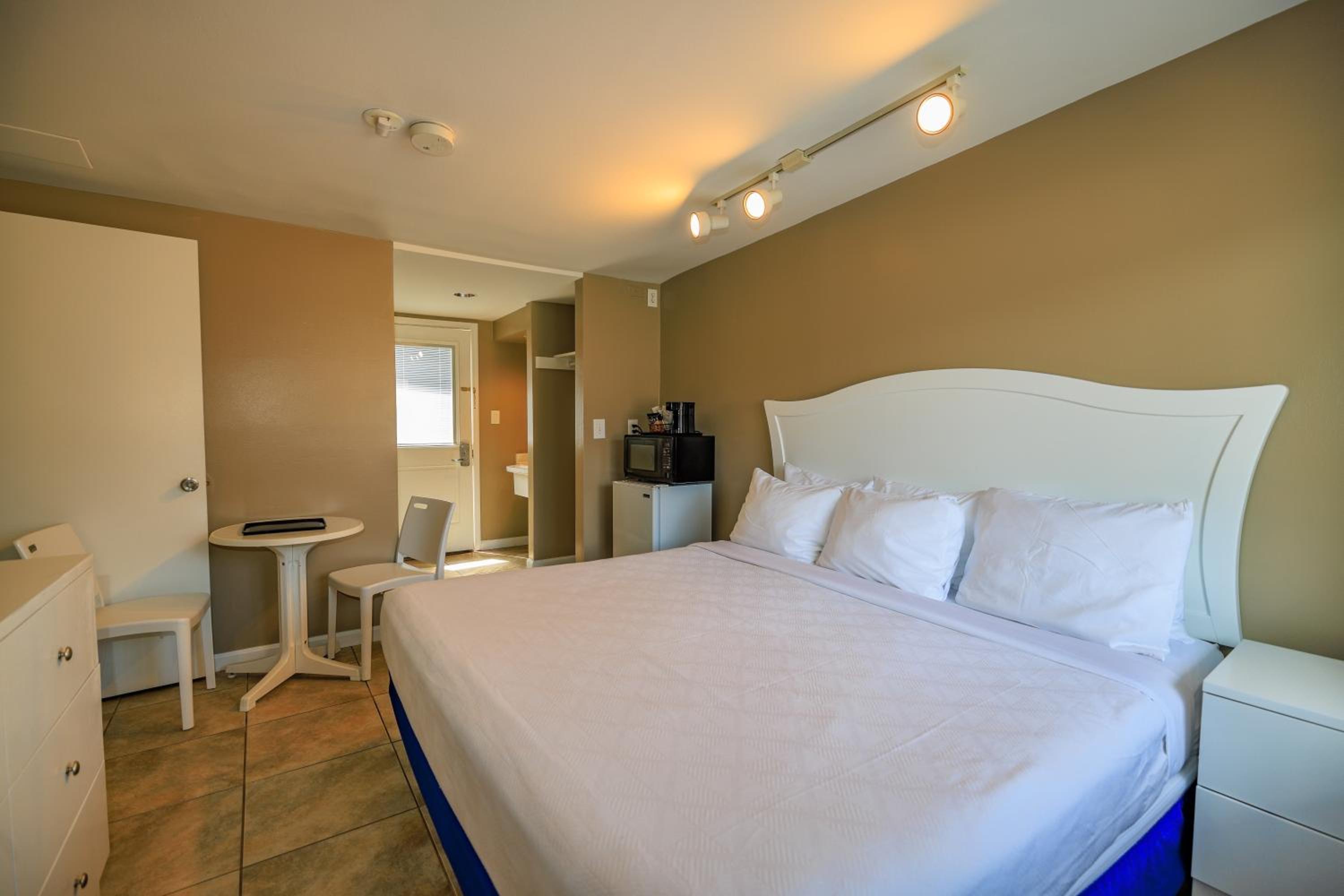 Family Room with Two King Beds (4 Adults)