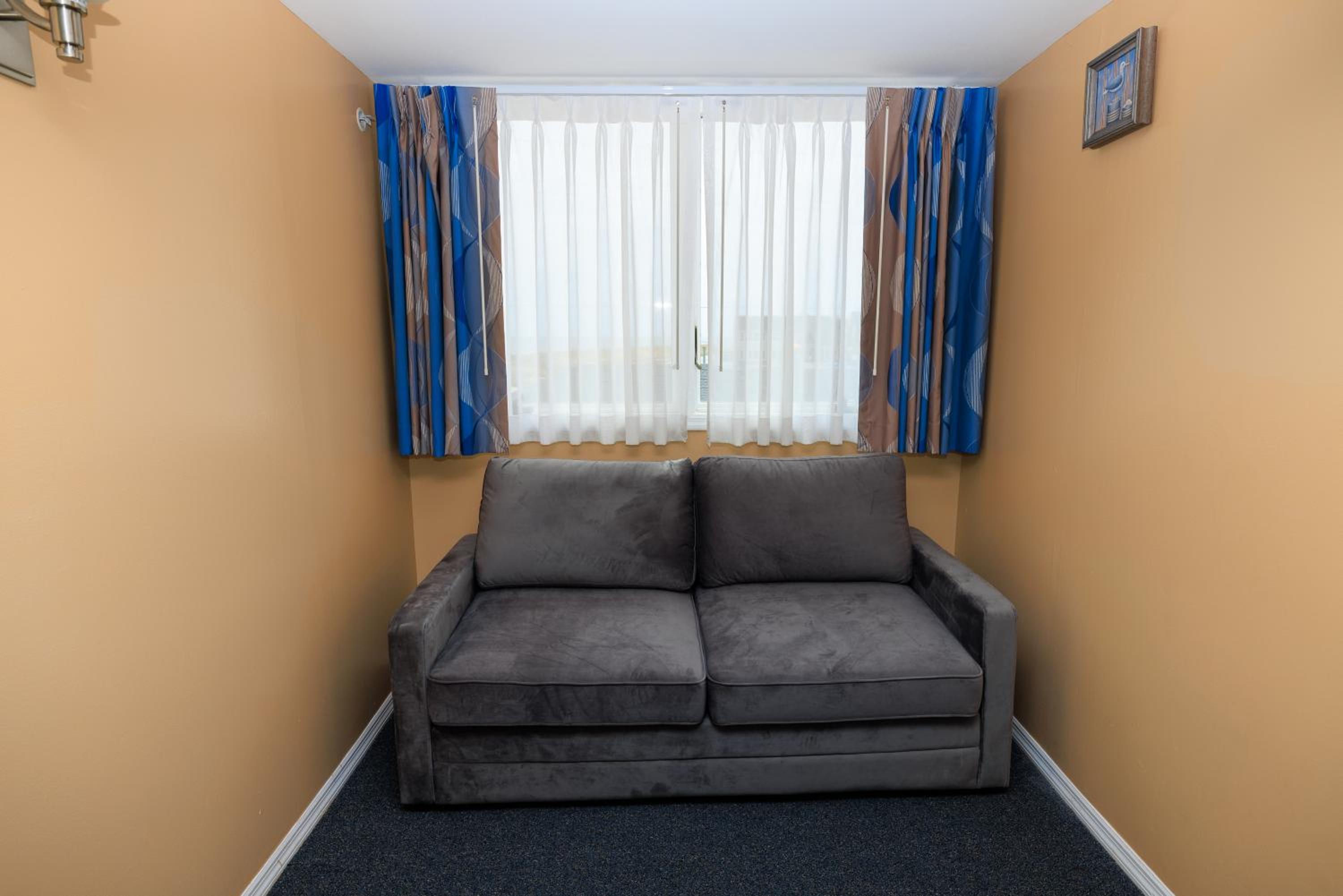 Apartment (8 Adults)