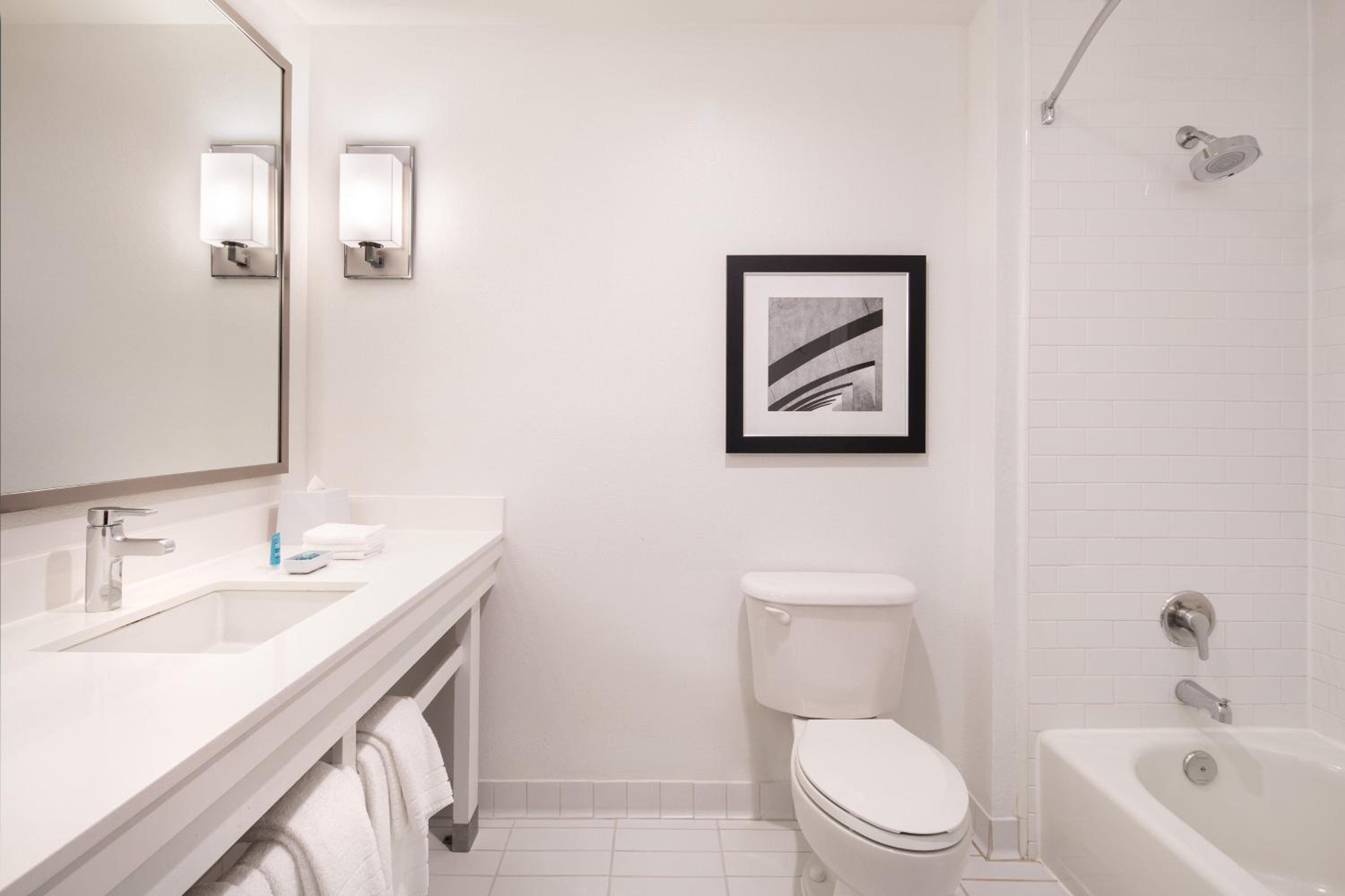 Aloft, Guest room, 1 King - Photo 12